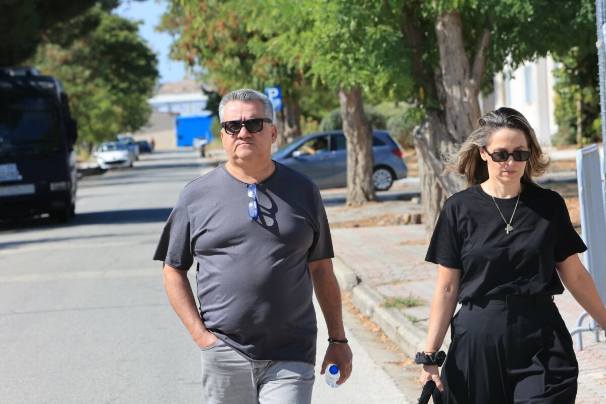 Δίκη Τεμπών: Συγκλόνισαν οι οικογένειες Βλάχου και Πλακιά – «Ζητάμε την αλήθεια και τη δικαιοσύνη»