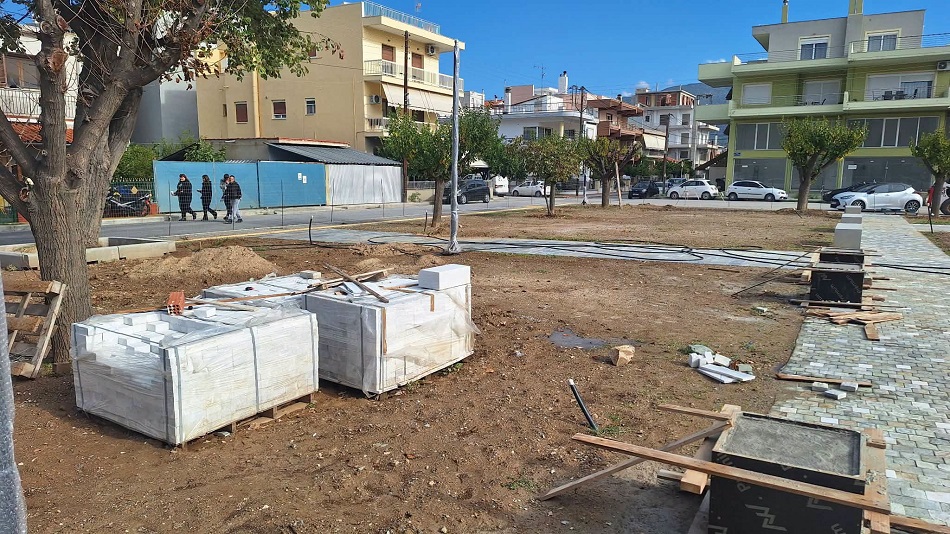 Βόλος: Αυτοψία Μπέου και Κουρέτα στην πλατεία Αγίου Τρύφωνα στη Νεάπολη (ΦΩΤΟ+video)