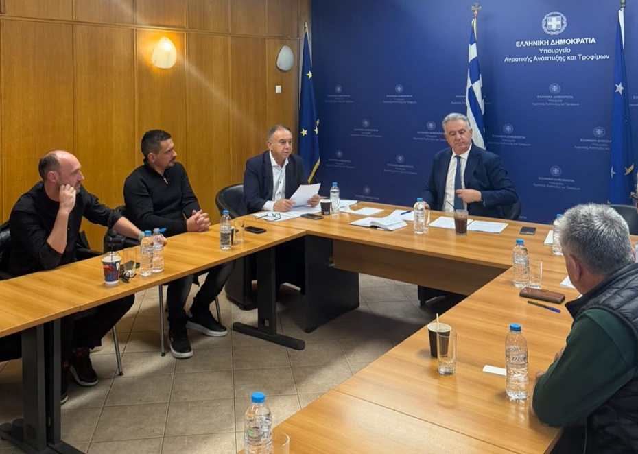 Κέλλας με κτηνοτρόφους στο Υπ. ΑΑΤ:  Συνεχίζουμε στην κατεύθυνση στήριξης της κτηνοτροφίας μας