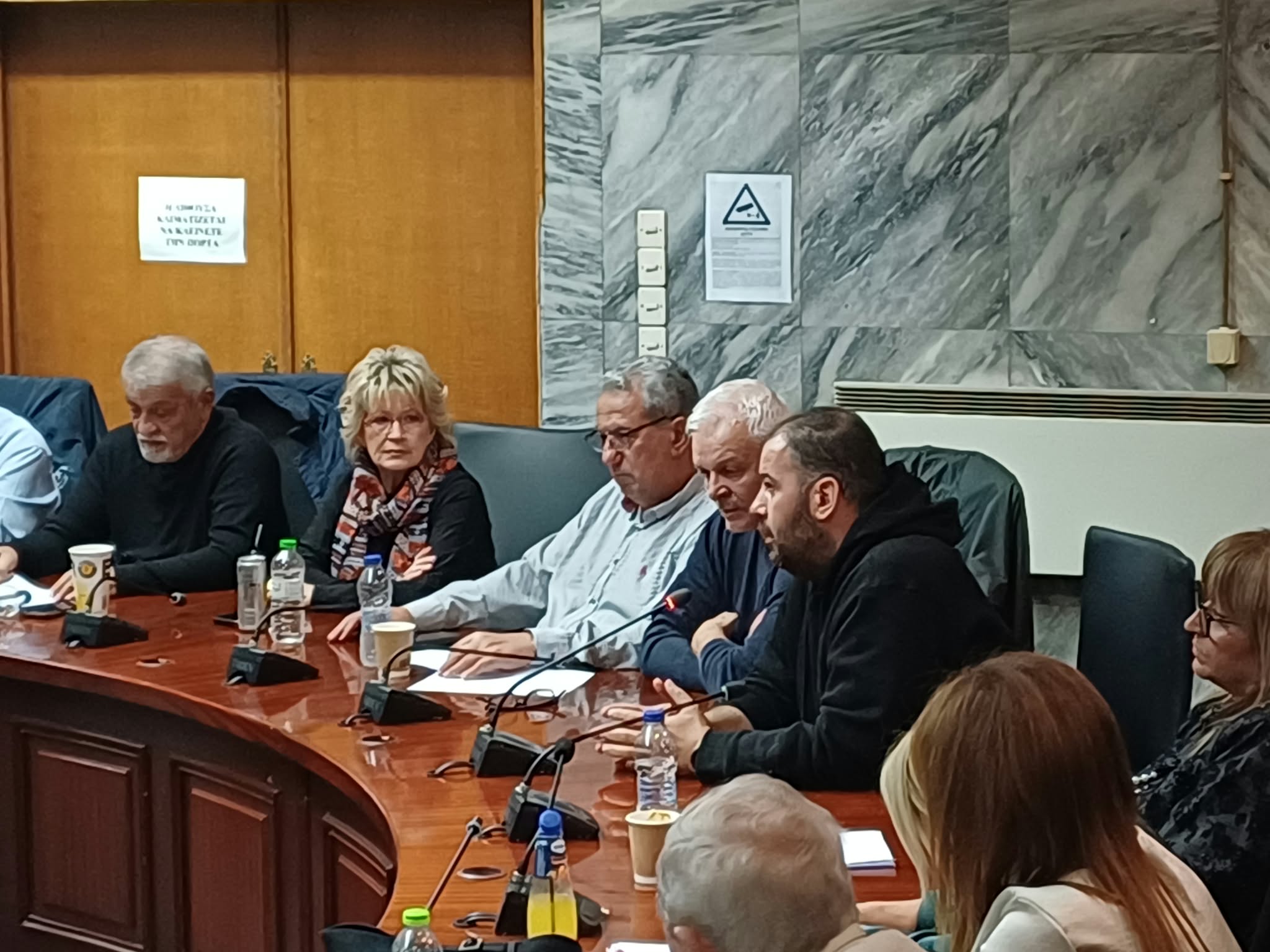 Δημ. Συμβούλιο Λάρισας: Ομόφωνο «ναι» για διέλευση ντελιβεράδων από Βενιζέλου και Φιλελλήνων μετά το βίντεο με το παιδί (ΦΩΤΟ