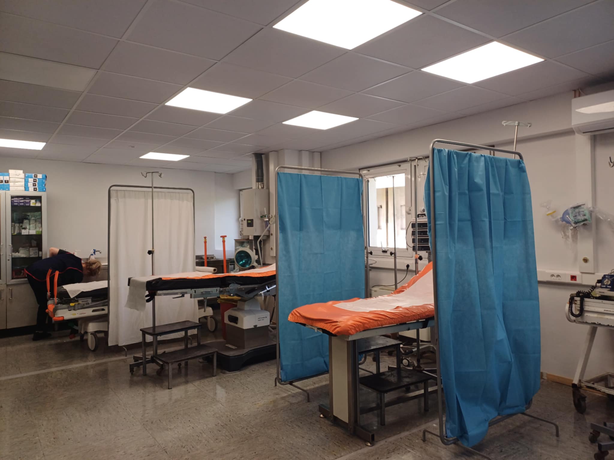 Το Γενικό Νοσοκομείο Λάρισας αλλάζει εποχή: Ολοκληρώθηκε η προσωρινή μετεγκατάσταση των ΤΕΠ (ΦΩΤΟ)