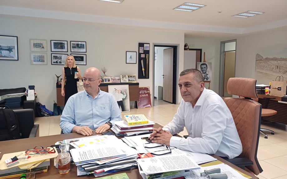 Νέος πρόεδρος του Τμήματος Ιατρικής του Πανεπιστημίου Θεσσαλίας είναι από χθες ο καθηγητής Ανατομίας Άρης Ζιμπής