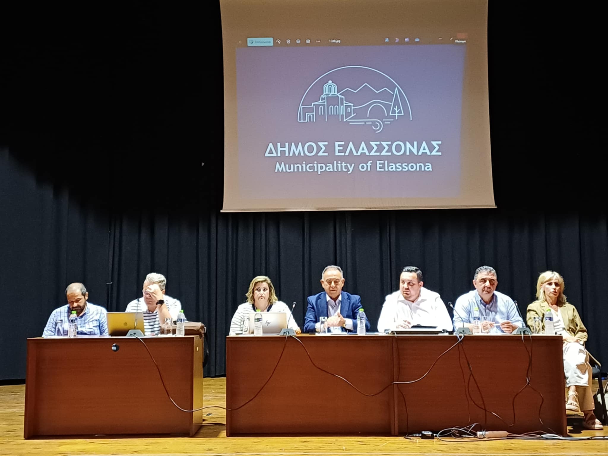 Ενημερωτική σύσκεψη για την ευλογιά συγκάλεσε στην Ελασσόνα ο Χρήστος Κέλλας (ΦΩΤΟ)