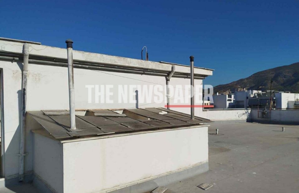 Βόλος: Πώς συνέβη η μοιραία πτώση του 20χρονου στον φωταγωγό, ενώ ήταν με παρέα στην ταράτσα [εικόνες-βίντεο]