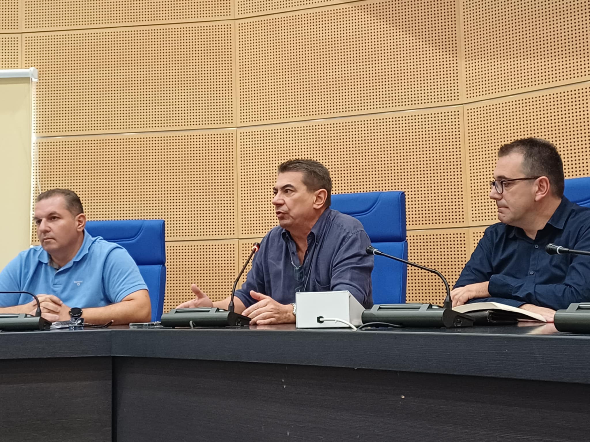 Εκδήλωση της διεπαγγελματικής φέτας για την προστασία τυροκόμων και κτηνοτρόφων  και την πρόληψη από την ευλογιά προβάτων (ΦΩ