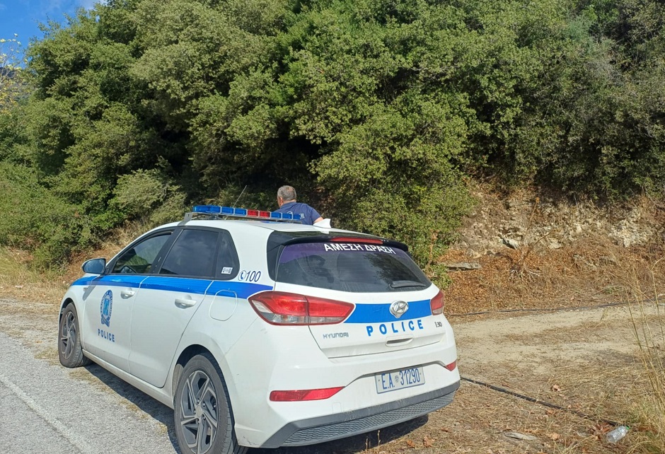 Έδωσε σημεία ζωής ο 53χρονος που εγκλωβίστηκε σε σπηλιά στους Γόννους- Λαμβάνει οξυγόνο
