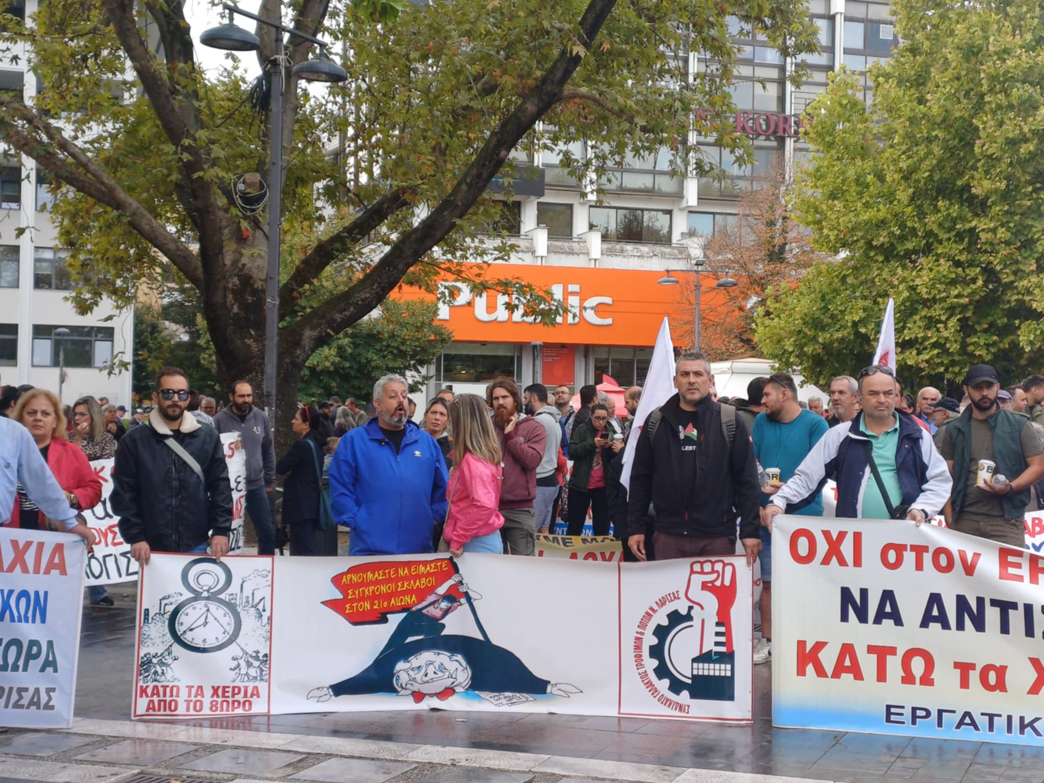 Κοινή απεργιακή συγκέντρωση Εργατικού Κέντρου και ΑΔΕΔΥ στην κεντρική πλατεία ενάντια στο 13ωρο (ΦΩΤΟ+video)