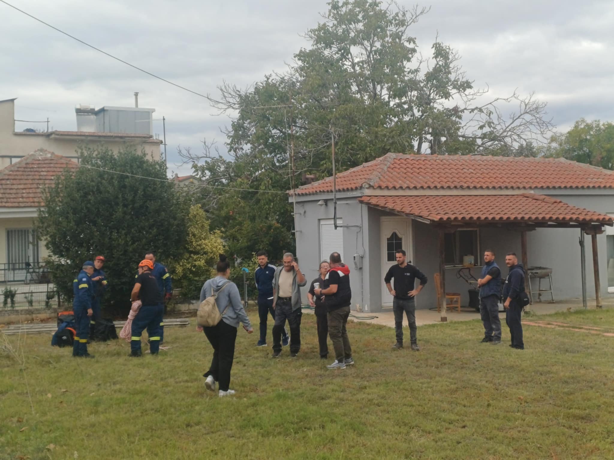 Συναγερμός στη Νίκαια: 31χρονος έπεσε σε πηγ-αδι βαθπυς πέμντε μέτρων στην οικία του (ΦΩΤΟ)