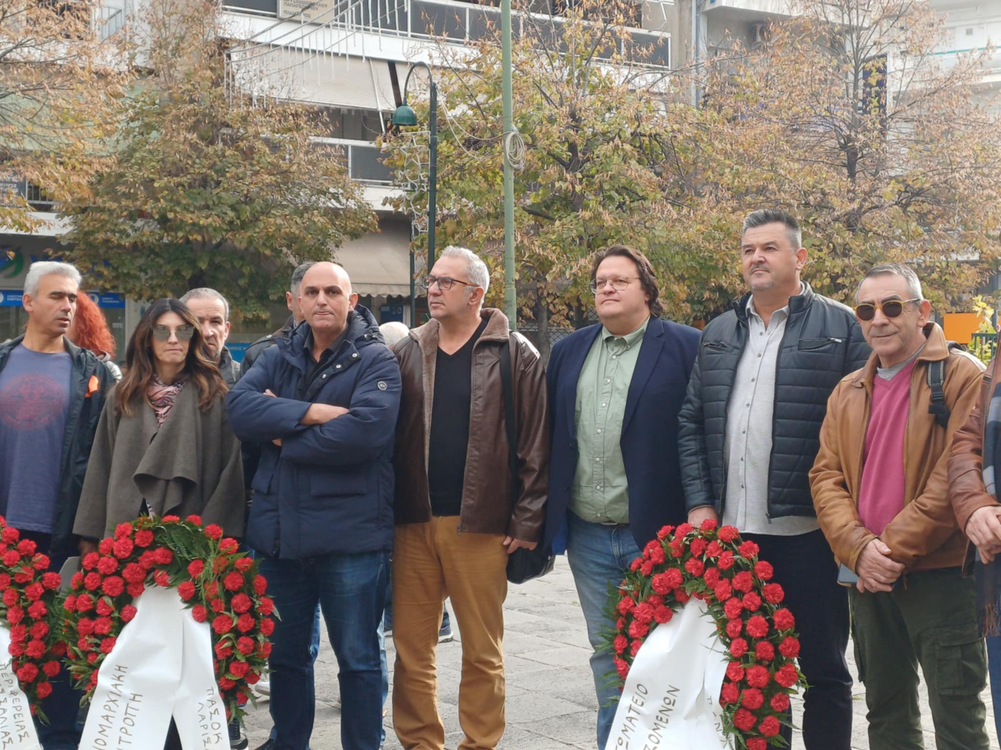 Δύο εκδηλώσεις για το Πολυτεχνείο στη Λάρισα- το πρωί η ΑΔΕΔΥ στην πλατεία νομαρχίας (ΦΩΤΟ)