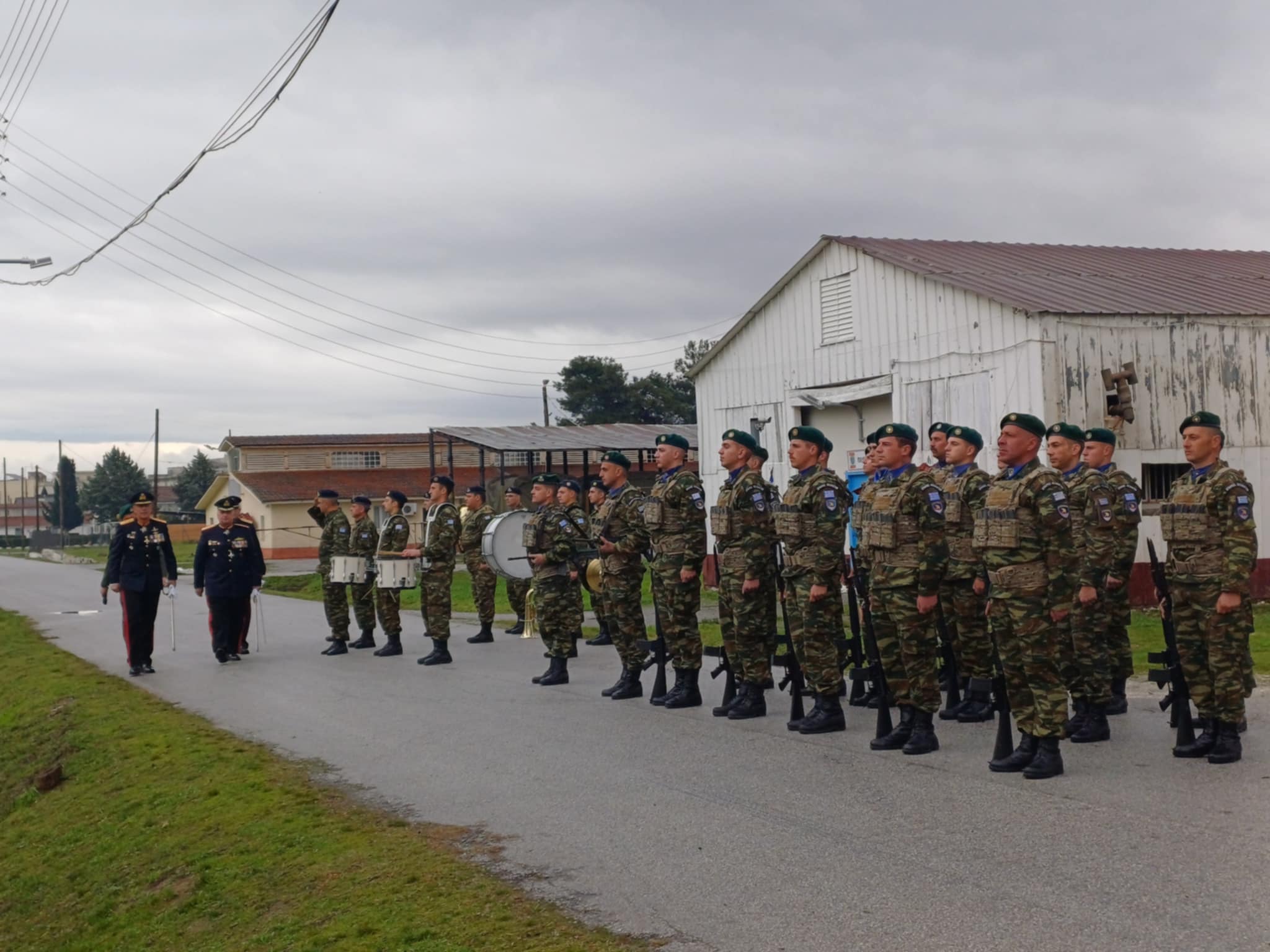 Με λαμπρότητα ο εορτασμός της Αγίας Βαρβάρας στο στρατόπεδο Μπουγά στη Λάρισα (ΦΩΤΟ+video)