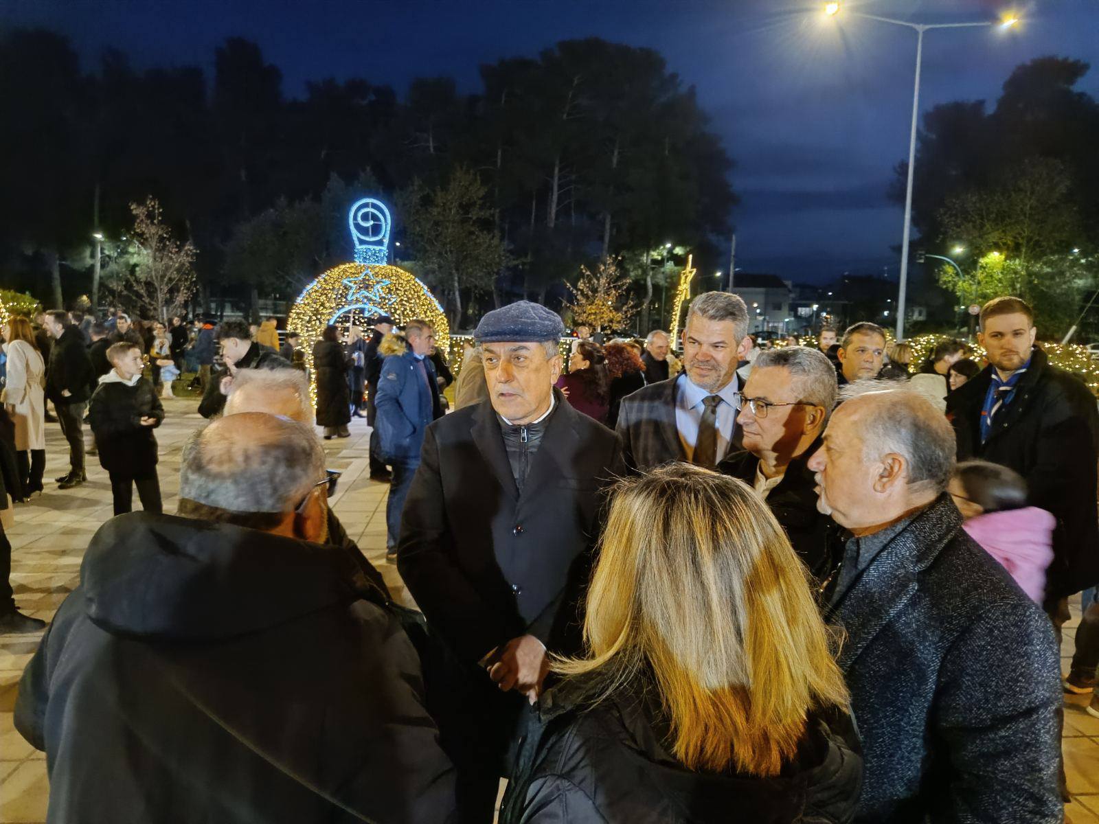 Κουρέτας: Η μεγαλύτερη χαρά των Χριστουγέννων είναι τα χαμόγελα των παιδιών (φωτο)