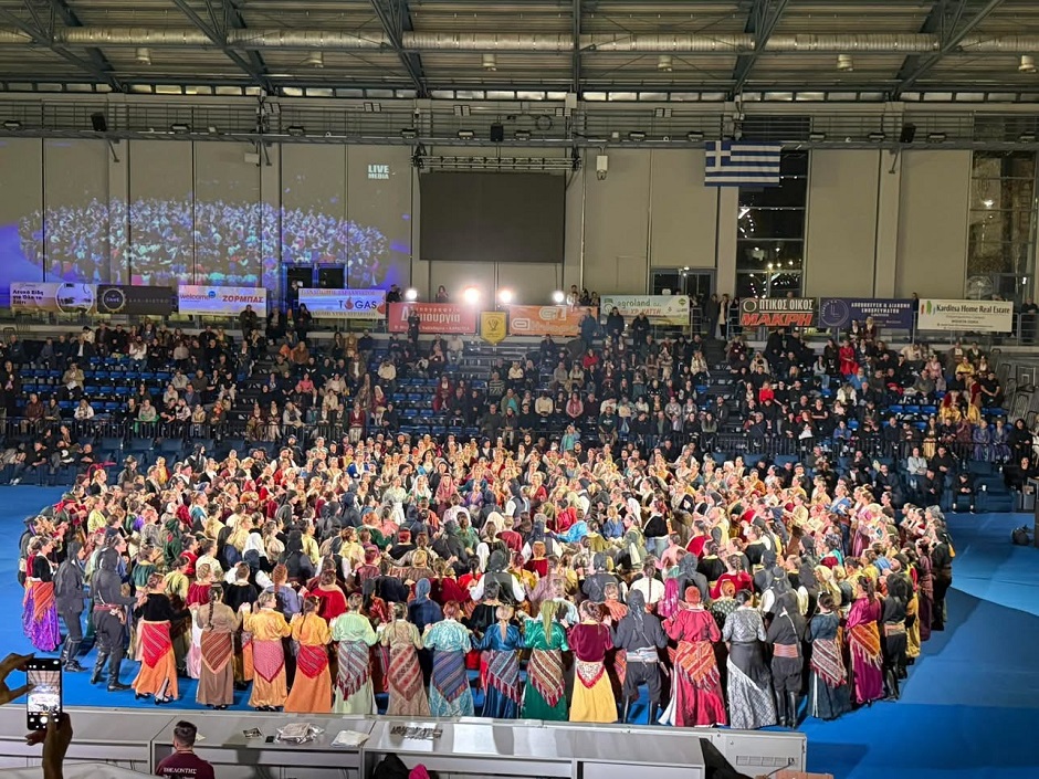 Απόλυτα πετυχημένο το 19ο Πανελλαδικό Φεστιβάλ Ποντιακών Χορών  στην Καρδίτσα που χρηματοδότησε η Περιφέρεια