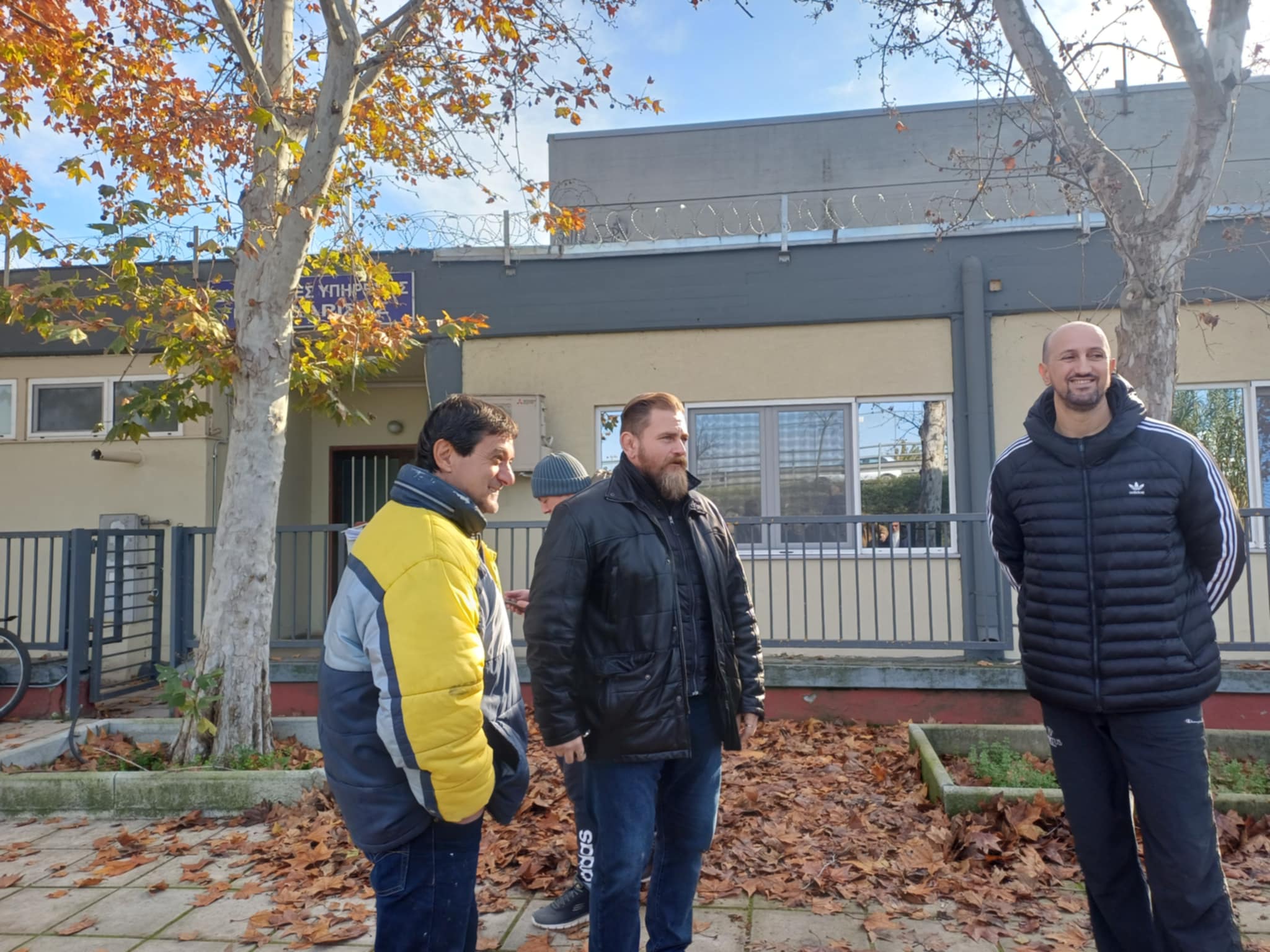 Παράσταση διαμαρτυρίας στο ΕΑΚ από εκπροσώπους αθλητικών σωματείων για την αύξηση φωτιά στα ενοίκια αθλητικών χώρων (ΦΩΤΟ)