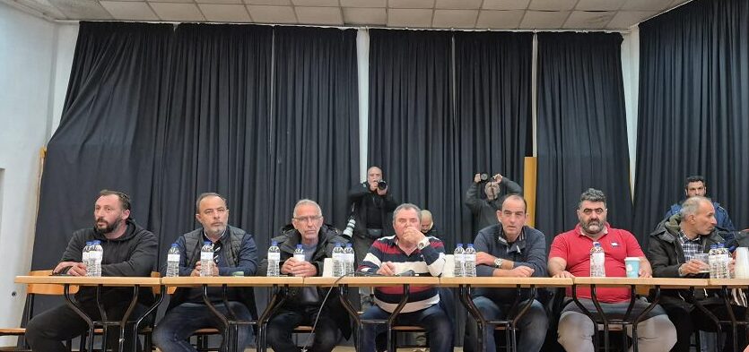 Αποκλεισμό δρόμων και τελωνείων  Πέμπτη και Παρασκευή αποφάσισαν οι αγρότες-κλείνουν Τέμπη και Μελούνα!