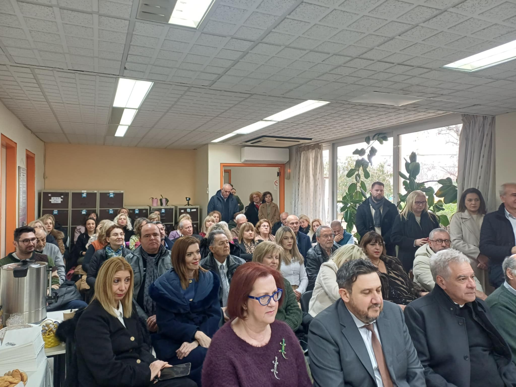 Δωρεά αυτοκινήτου -κινητής Μονάδας στο Κέντρο Ψυχικής Υγείας Λάρισας (ΦΩΤΟ)