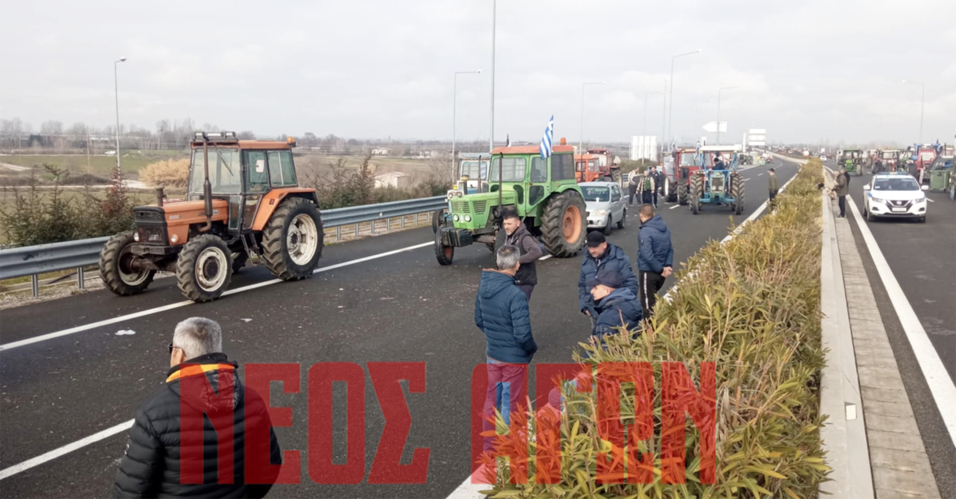 Μετά από 55 μερόνυχτα τα τρακτέρ του μπλόκου της Καρδίτσας επιστρέφουν στα χωριά (ΦΩΤΟ)