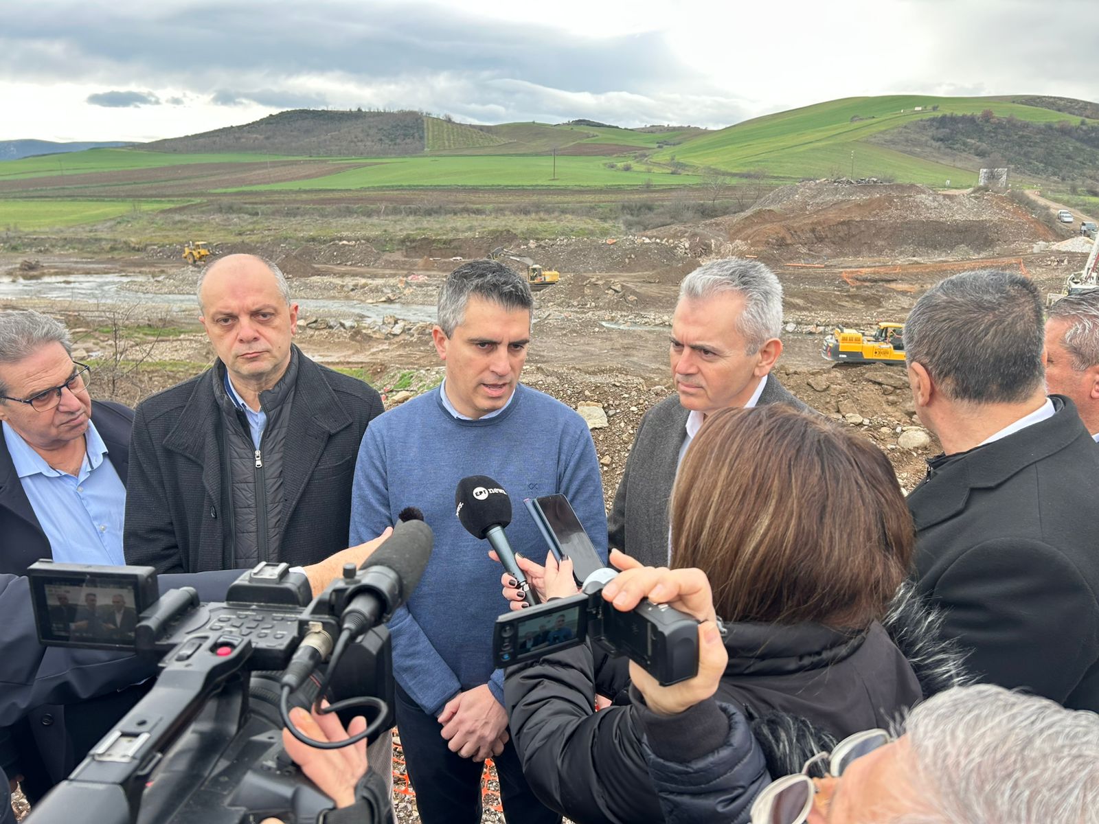 Χρίστος Δήμας: Σε εξέλιξη τα έργα αποκατάστασης του οδικού δικτύου στη Θεσσαλία