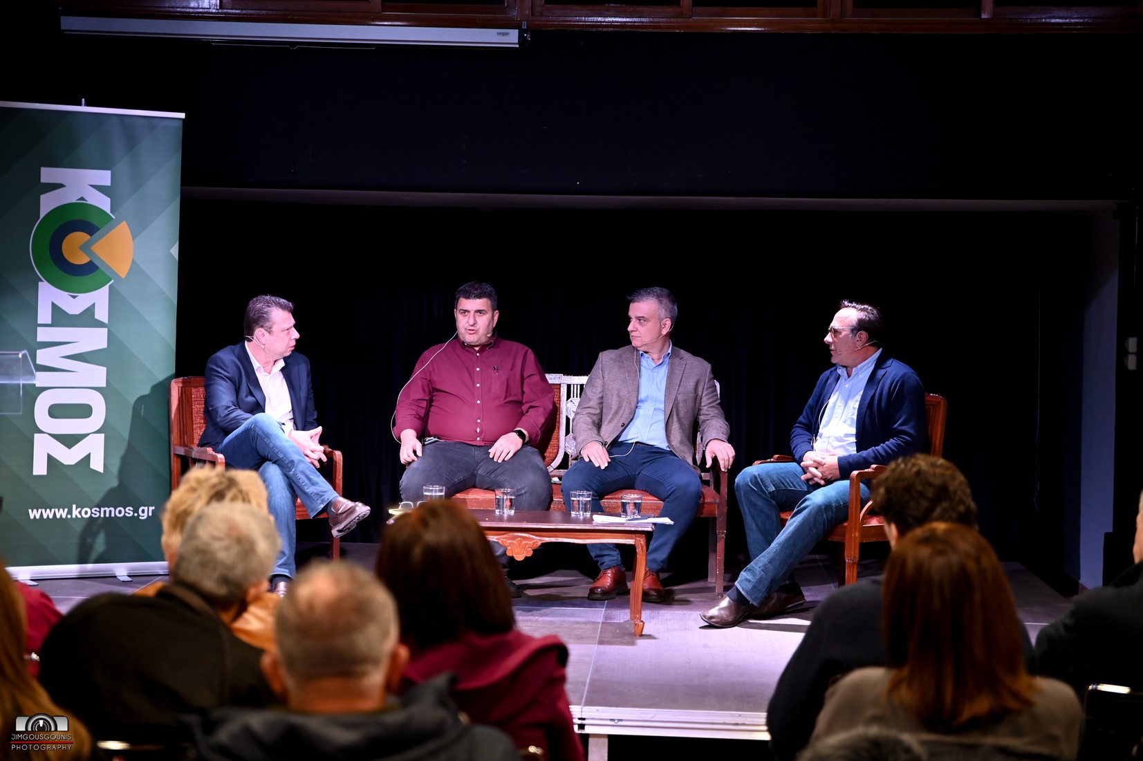 «Μετά τα μπλόκα, τι;» Ενδιαφέρουσα η συζήτηση για το αγροτικό ζήτημα στη Λάρισα (ΦΩΤΟ)