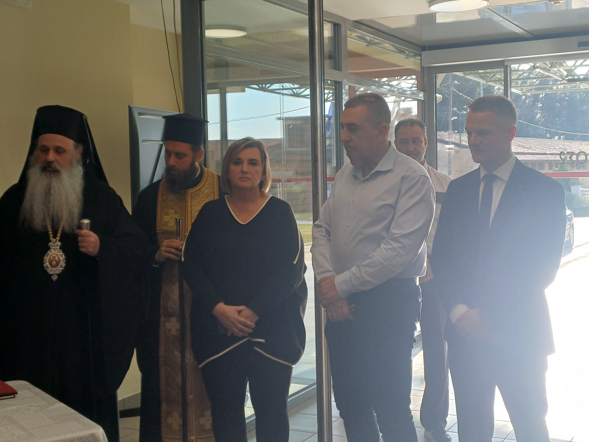 Τρσάγιο πριν την έναρξη του πειφερειακού συμβουλίου για τα θλύματα των Τεμπών και της ΒΙΟΛΑΝΤΑ (ΦΩΤΟ+video)