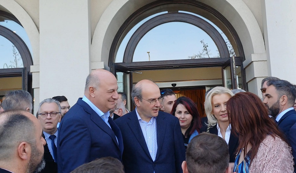 Κ. Χατζηδάκης: 1 δισ. ευρώ πληρωμές στους αγρότες μέχρι το τέλος Ιουνίου – Το σχέδιο δράσης για τη Θεσσαλία