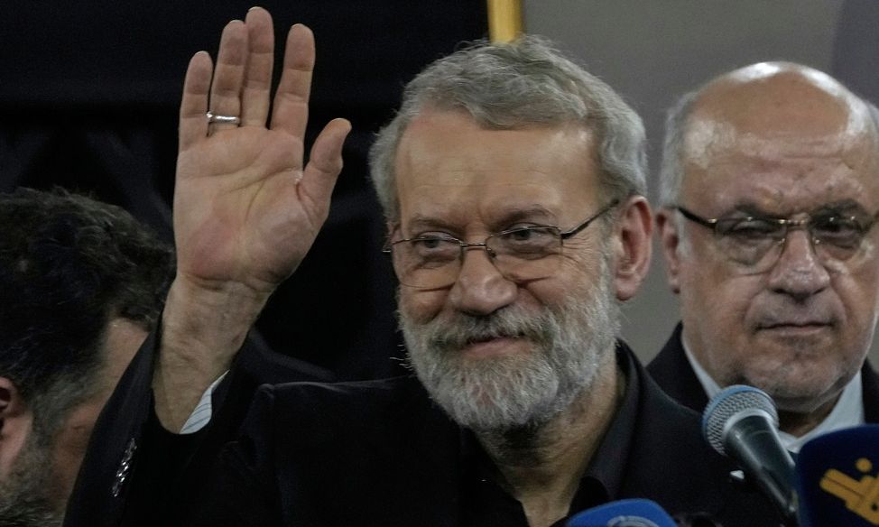 Ο Τραμπ απειλεί με αποχώρηση από το ΝΑΤΟ -Στόχος επίθεσης ξανά η πρεσβεία των ΗΠΑ στη Βαγδάτη