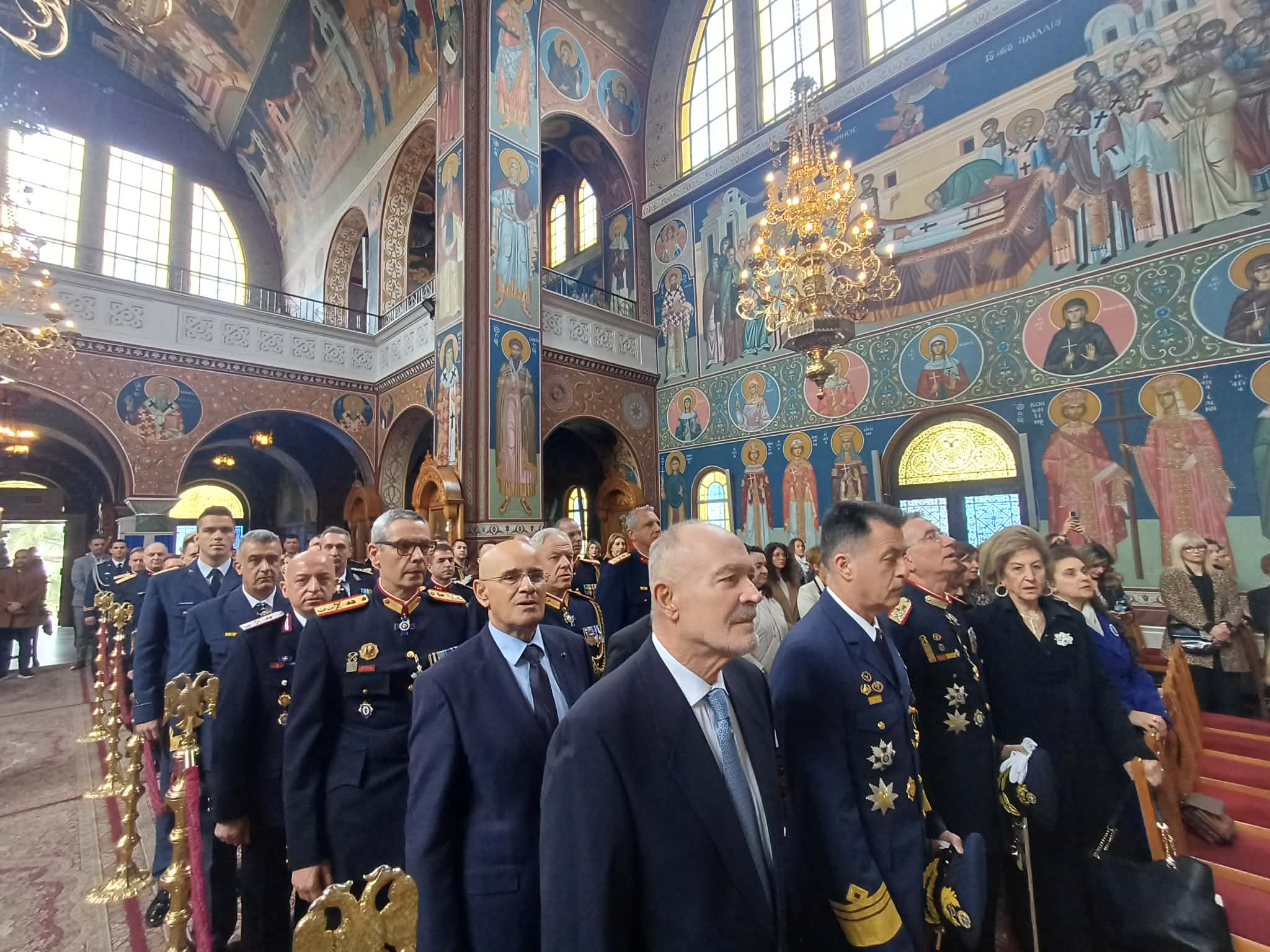 Λαμπρός ο εορτασμός της 25ης Μαρτίου στη Λάρισα-Η δοξολογία στον Άγιο Αχίλλιο (ΦΩΤΟ+video)