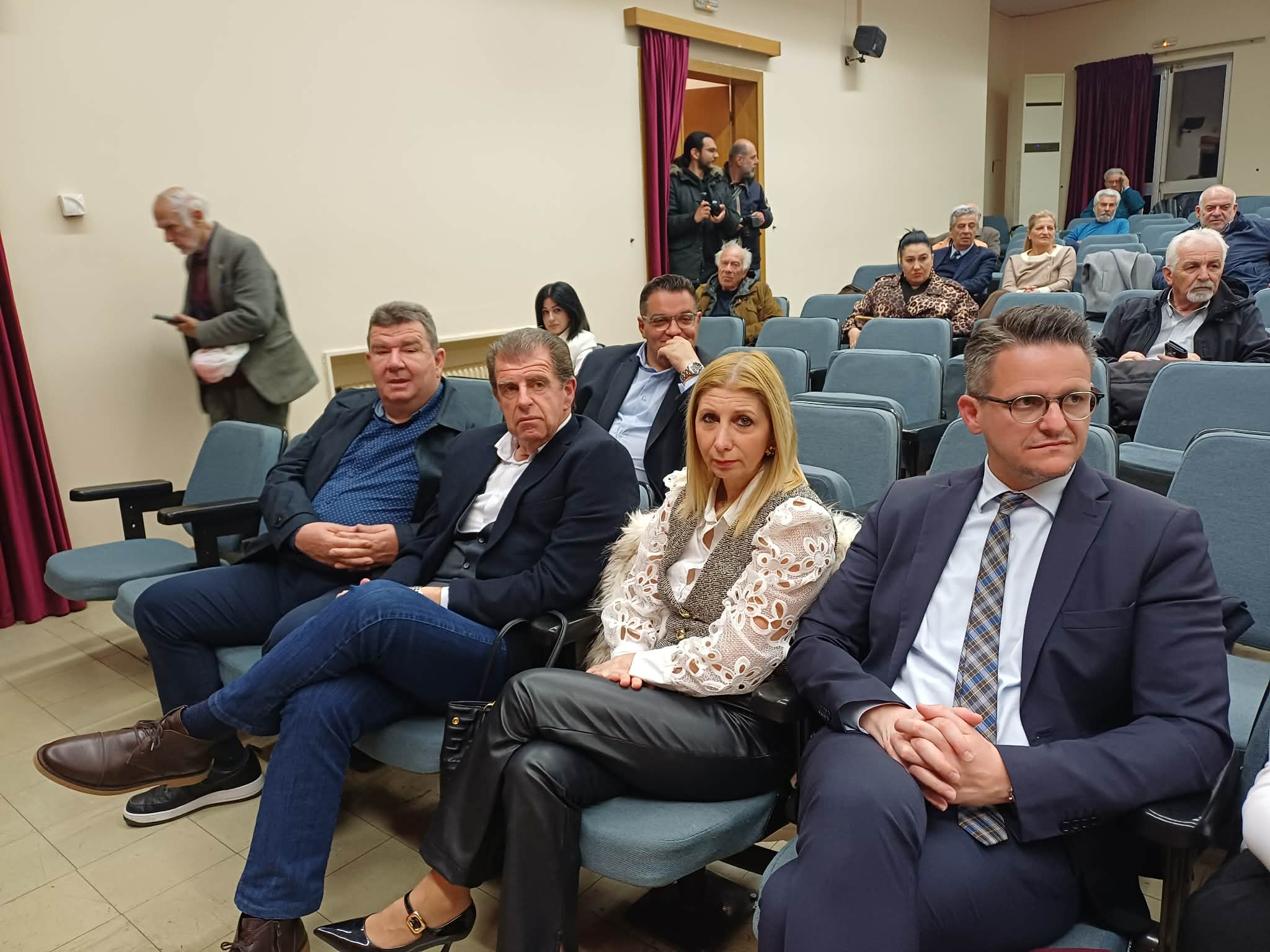 “Γιάννης Μπουτάρης – πολιτική αλλιώς”: παρουσιάστηκε το βιβλίο του Λεωνίδα Μακρή στη Λάρισα (ΦΩΤΟ)