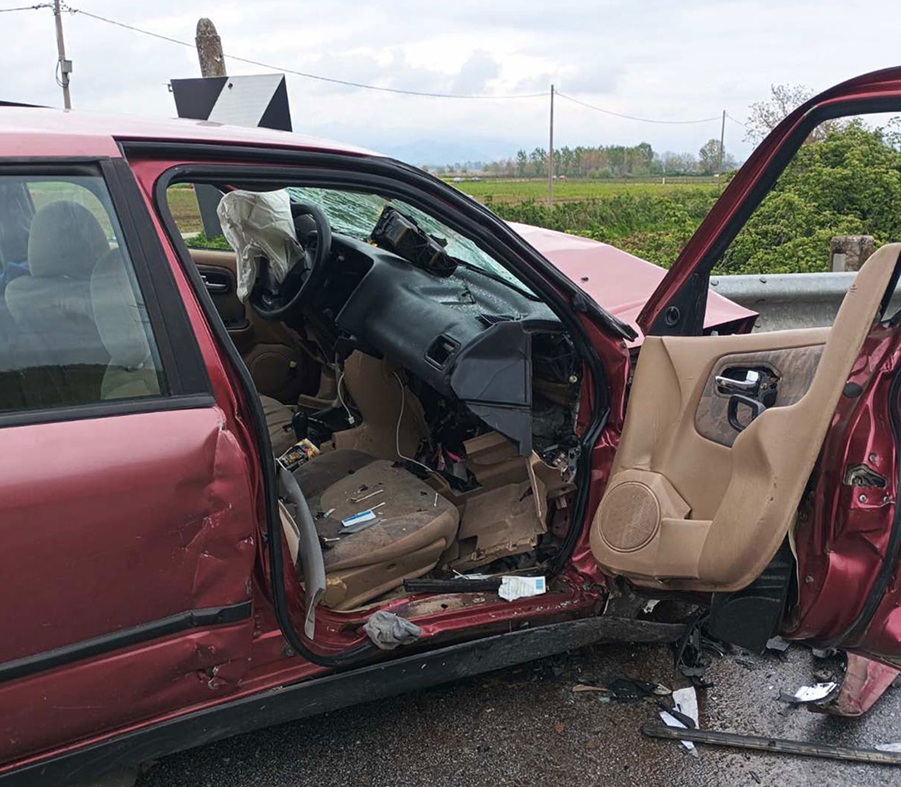 Στην αγκαλιά της μητέρας του στο μπροστινό κάθισμα βρισκόταν το 3χρονο παιδί που σκοτώθηκε σε τροχαίο στην Καβάλα