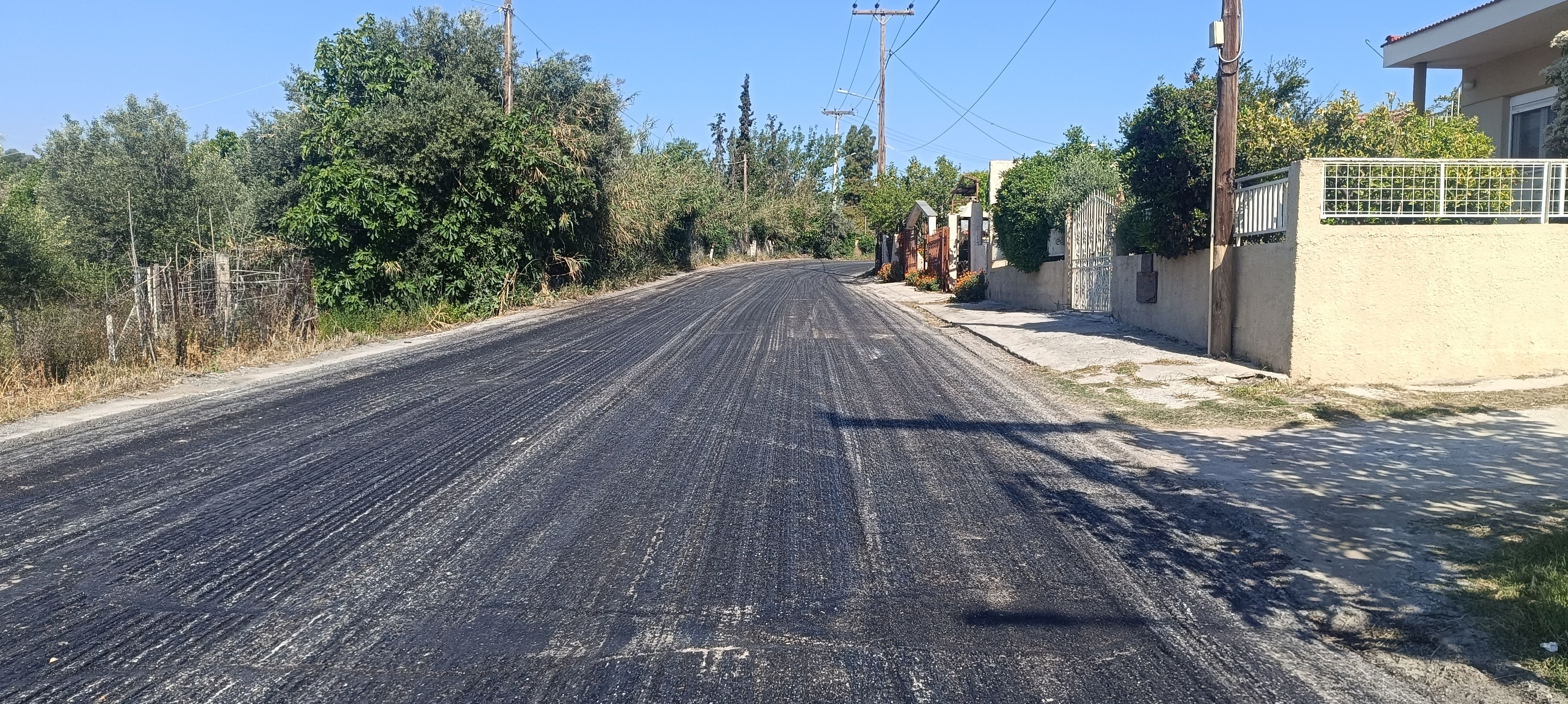 Επίβλεψη Μπέου στις εργασίες αποκατάστασης του δρόμου Αθηνών- πλαζ Αλυκών ώστε να είναι έτοιμος ως την Πρωτομαγιά (ΦΩΤΟ+video