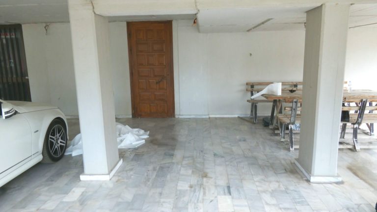 Τρίκαλα: Ο πατέρας μου δεν είχε πειράξει κανένα, γιατί να γίνει αυτό, ξεσπά ο γιος του 82χρονου που σκότωσε ο αδελφός του