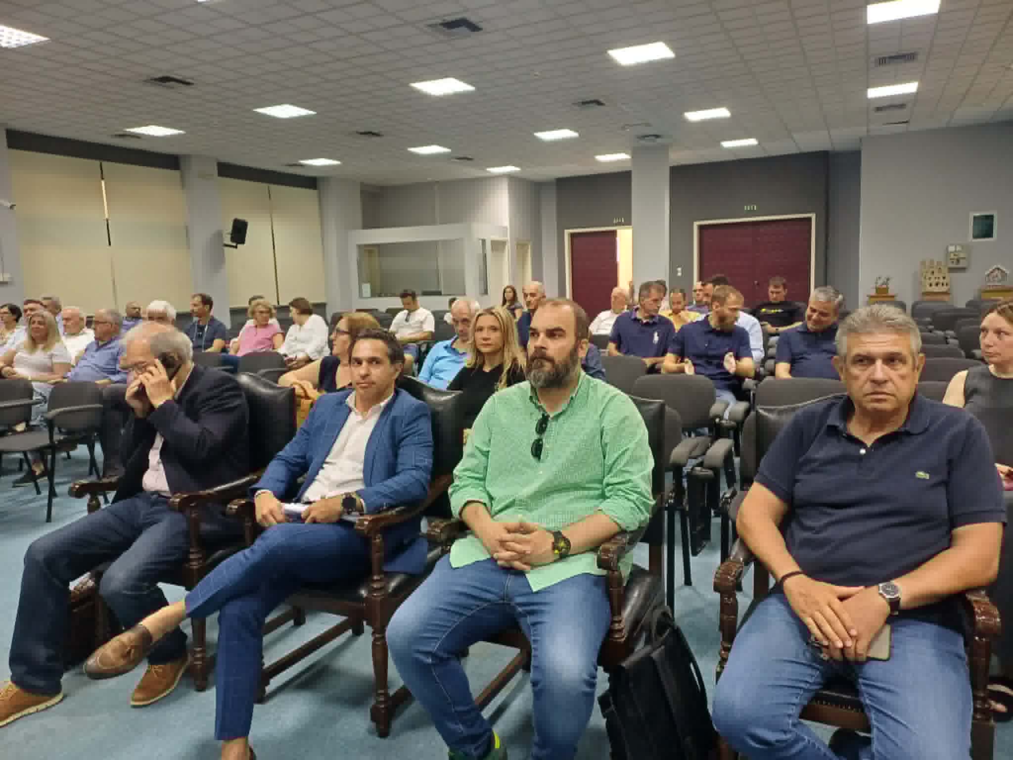 «Νερό και Θεσσαλία»: Στο επίκεντρο η μάχη για το υδατικό μέλλον της περιοχής (ΦΩΤΟ)