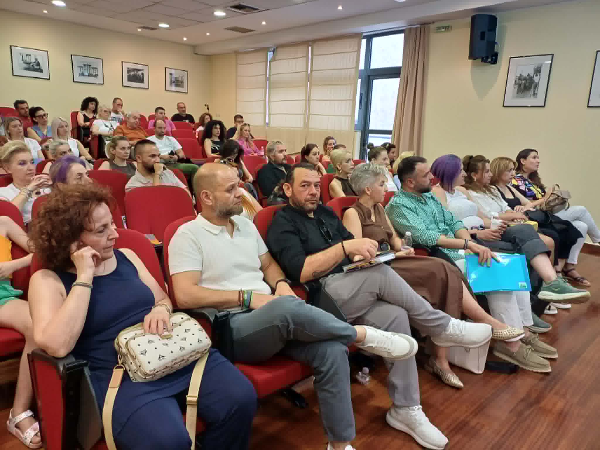 Ψηφιακή Κάρτα Εργασίας: ΕΦΚΑ και Επιθεώρηση Εργασίας ενημέρωσαν τις επιχειρήσεις της Λάρισας (ΦΩΤΟ)