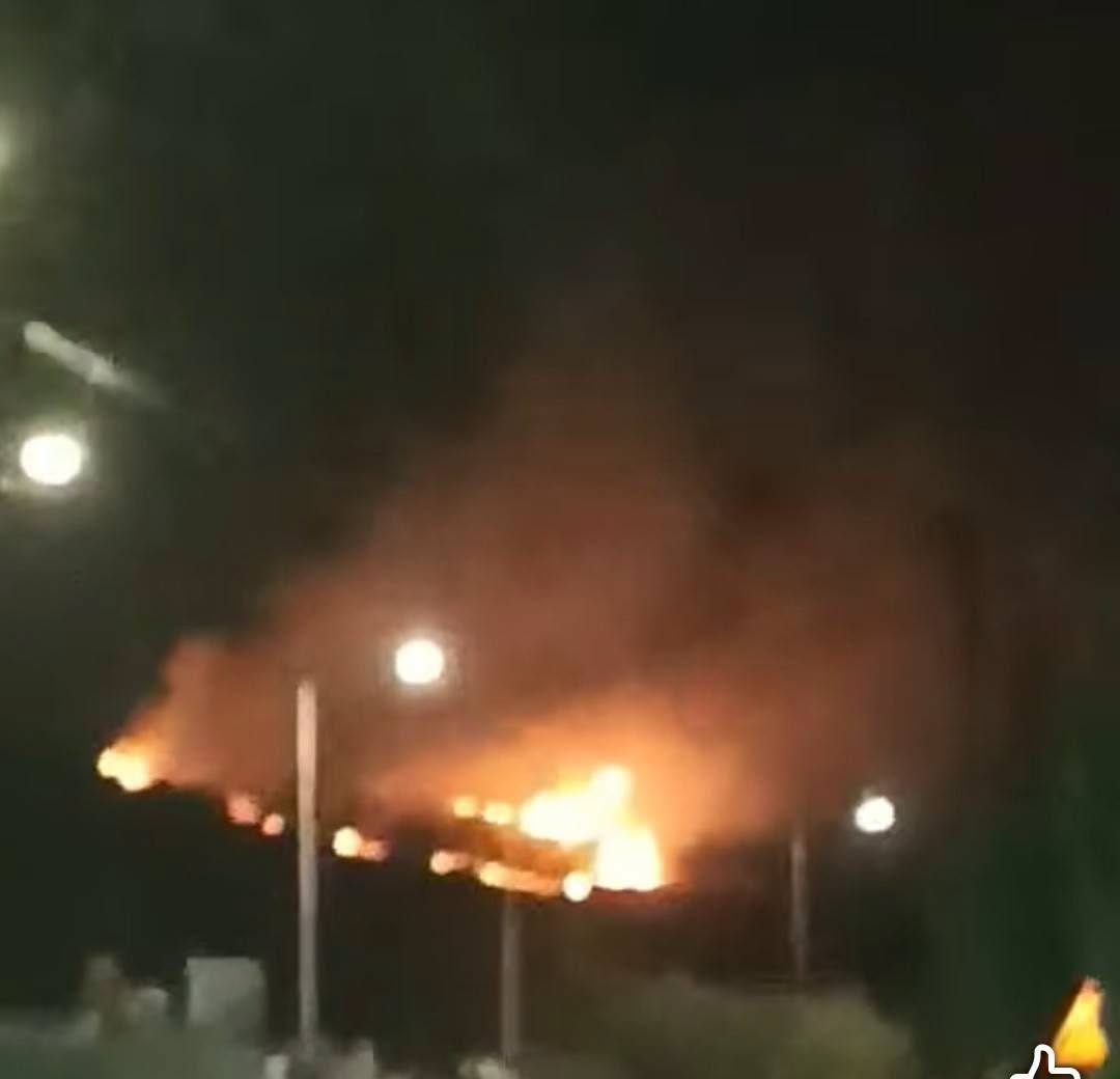 Βόλος; Yπό έλεγχο η φωτιά που ξέσπασε το βράδυ στα Αιβαλιωτικα-συμμετείχε και η ΛΕΔ  Μαγνησίας στην πυρόσβεση