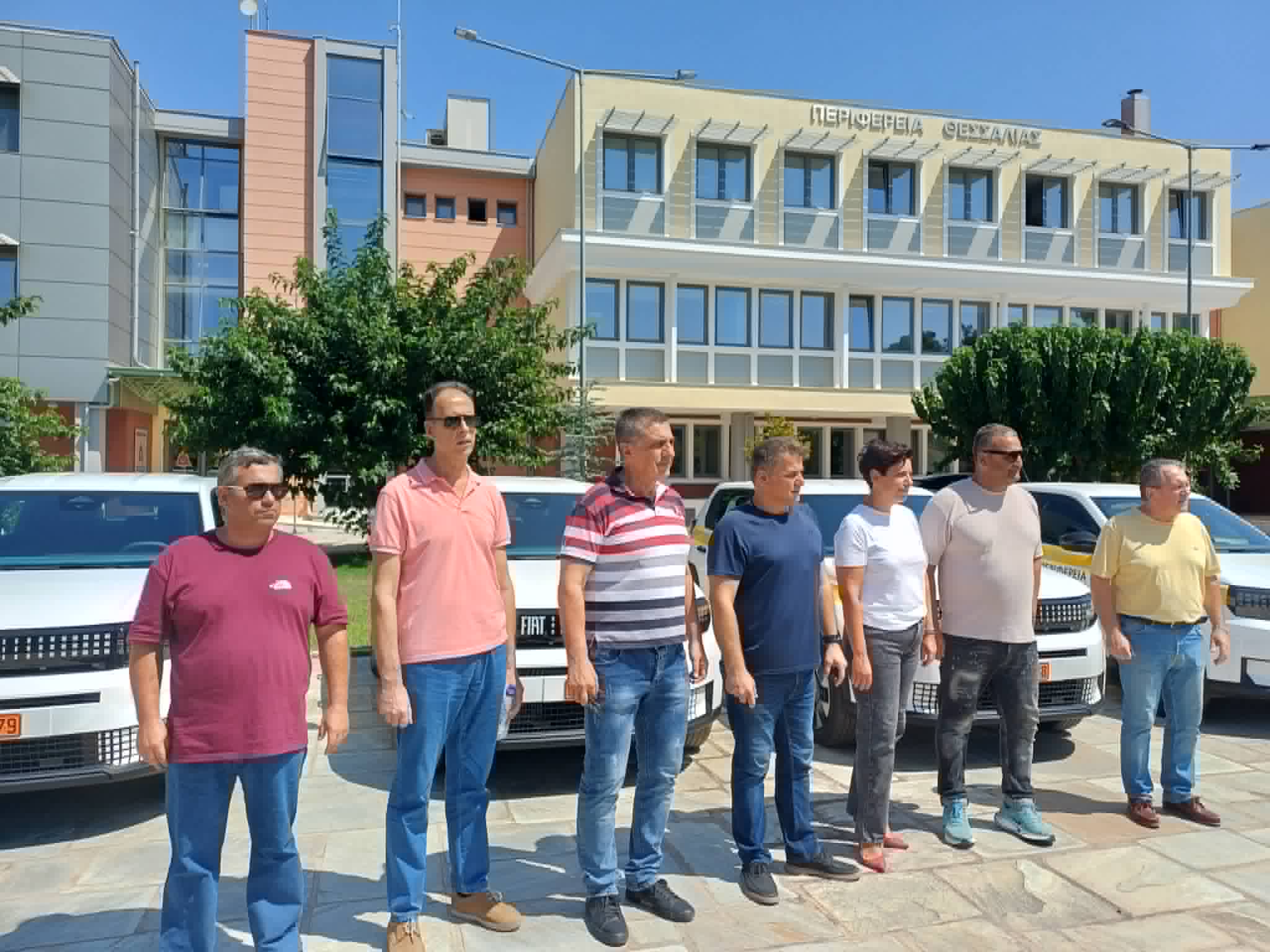 Αναβαθμίζεται ο μηχανολογικός στόλος της περιφέρειας- παρουσιάστηκαν τα νέα αυτοκίνητα