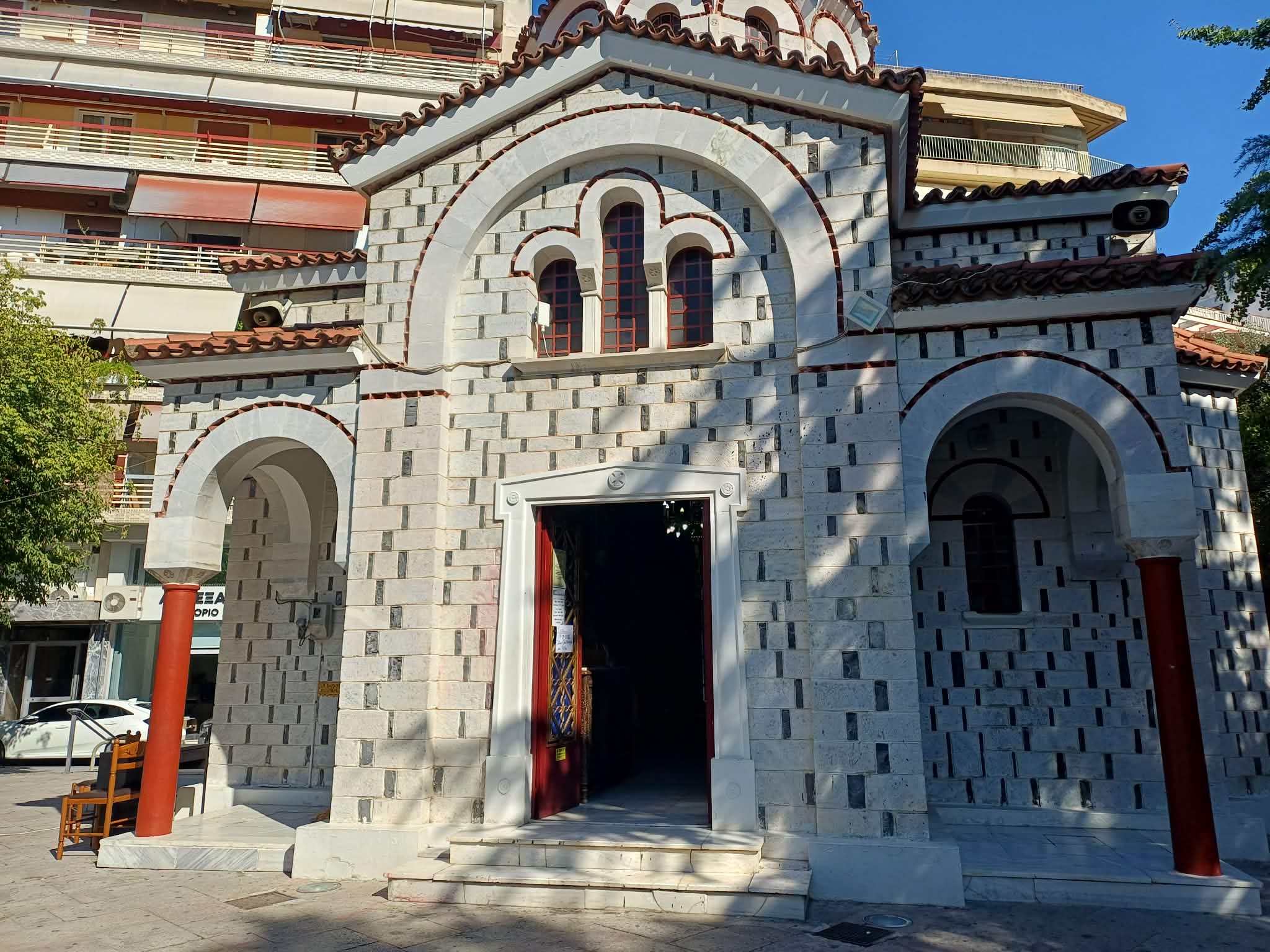 Μήνυμα προσφοράς και αλληλεγγύης στην εθελοντική αιμοδοσία της Ιεράς Μητρόπολης Λαρίσης