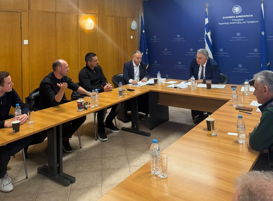 Κέλλας με κτηνοτρόφους στο Υπ. ΑΑΤ:  Συνεχίζουμε στην κατεύθυνση στήριξης της κτηνοτροφίας μας