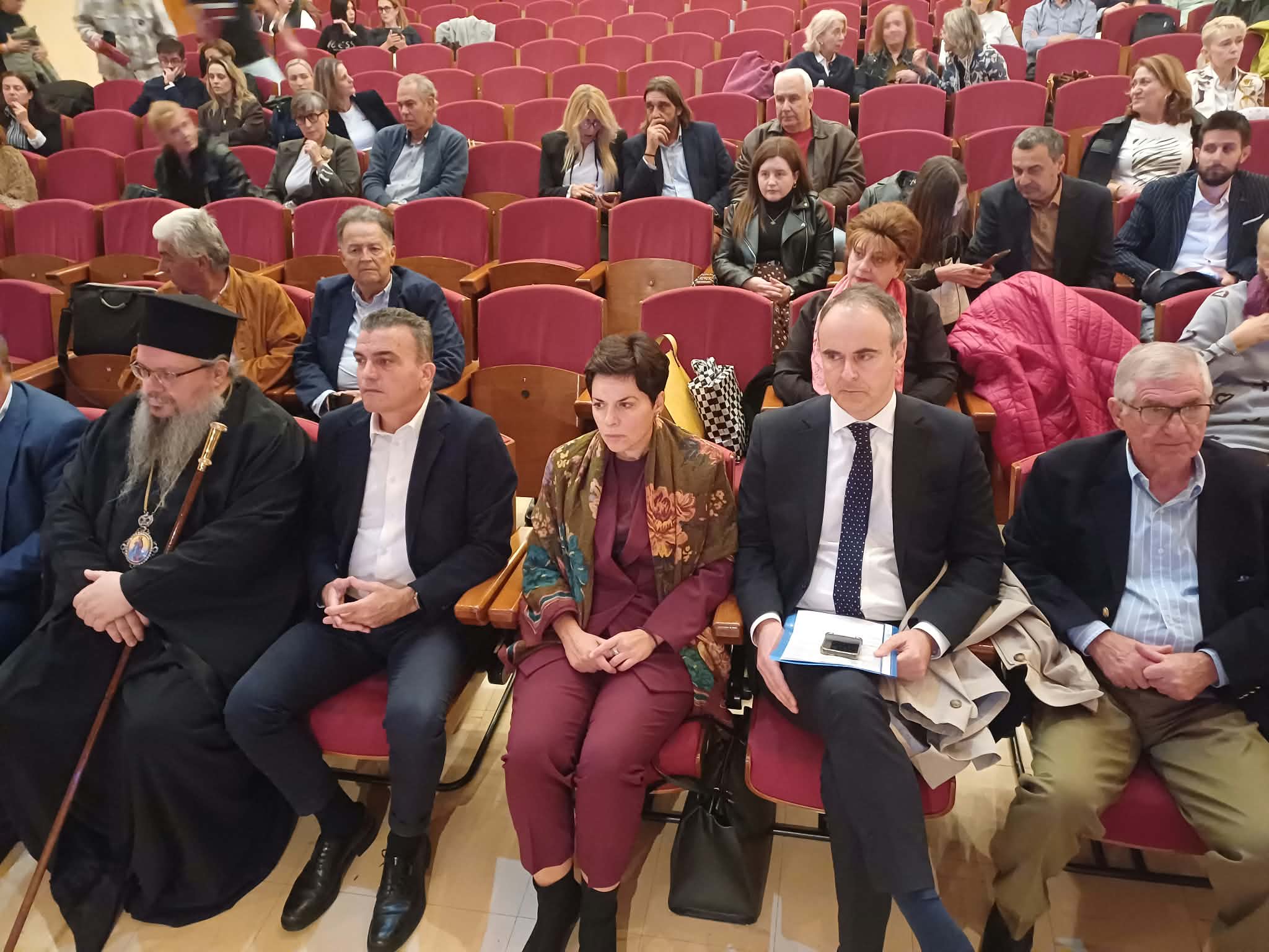 Λάρισα: Παρουσιάστηκε το βιβλίο «Τέμπη – Κατηγορώ» με τη συμμετοχή συγγενών θυμάτων (ΦΩΤΟ+video)