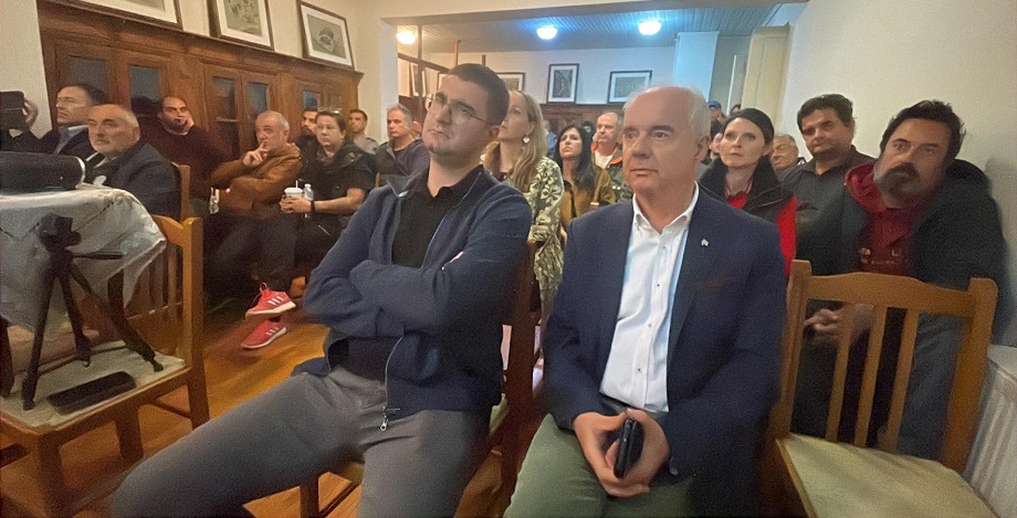 Συναγερμός για τις ασθένειες της καστανιάς στον Κίσσαβο – Ενημερωτική εκδήλωση στα Αμπελάκια (ΦΩΤΟ)