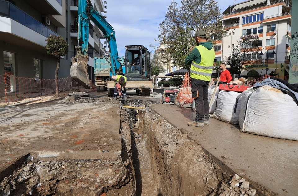 Δήμος Λαρισαίων: εργασίες ανακατασκευής των οδών Ηφαίστου - Εργατικής Πρωτομαγιάς τη Δευτέρα