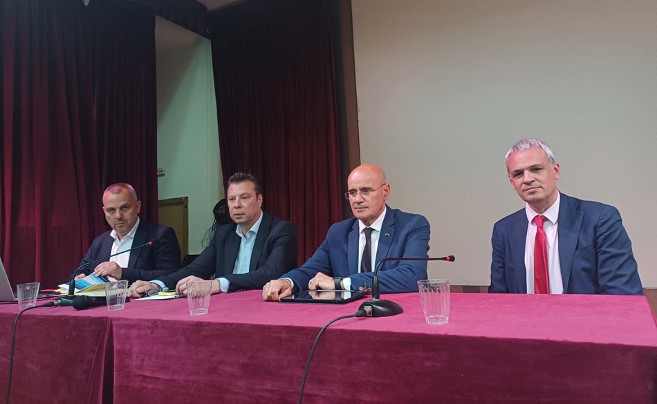 Το βιβλίο «Αποτροπή και Άμυνα» , παρουσιάστηκε στη Λάρισα (ΦΩΤΟ)