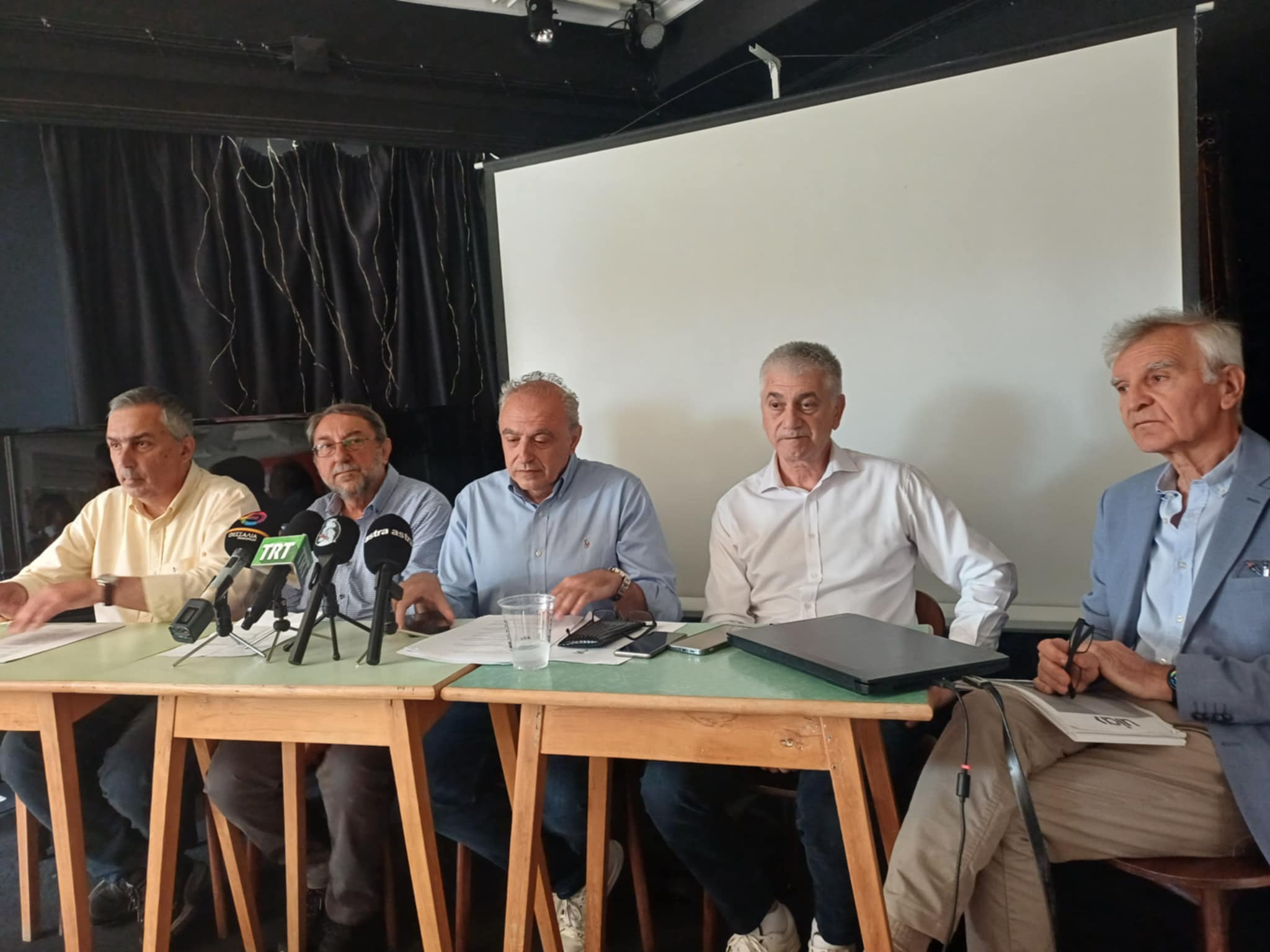 Συμπαράταξη Λαρισαίων: Η επόμενη μέρα είναι εξίσου σημαντική μετά τις κατεδαφίσεις στο χώρο μπροστά από το αρχαίο θεάτρο