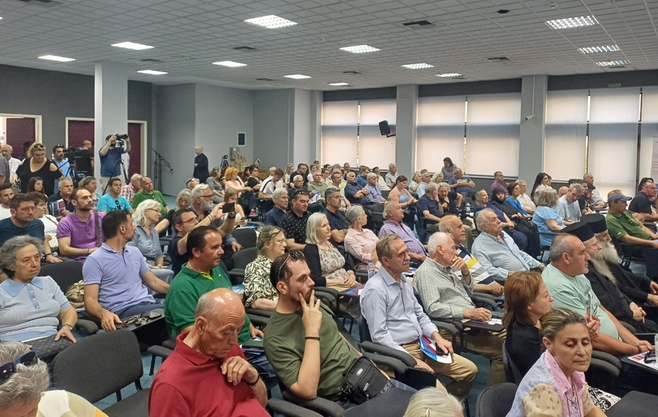 Νατσιός από Λάρισα για προσωπικό αριθμό: «Ο έλεγχος των προσωπικών δεδομένων είναι ένα ηλεκτρονικό φακέλωμα»