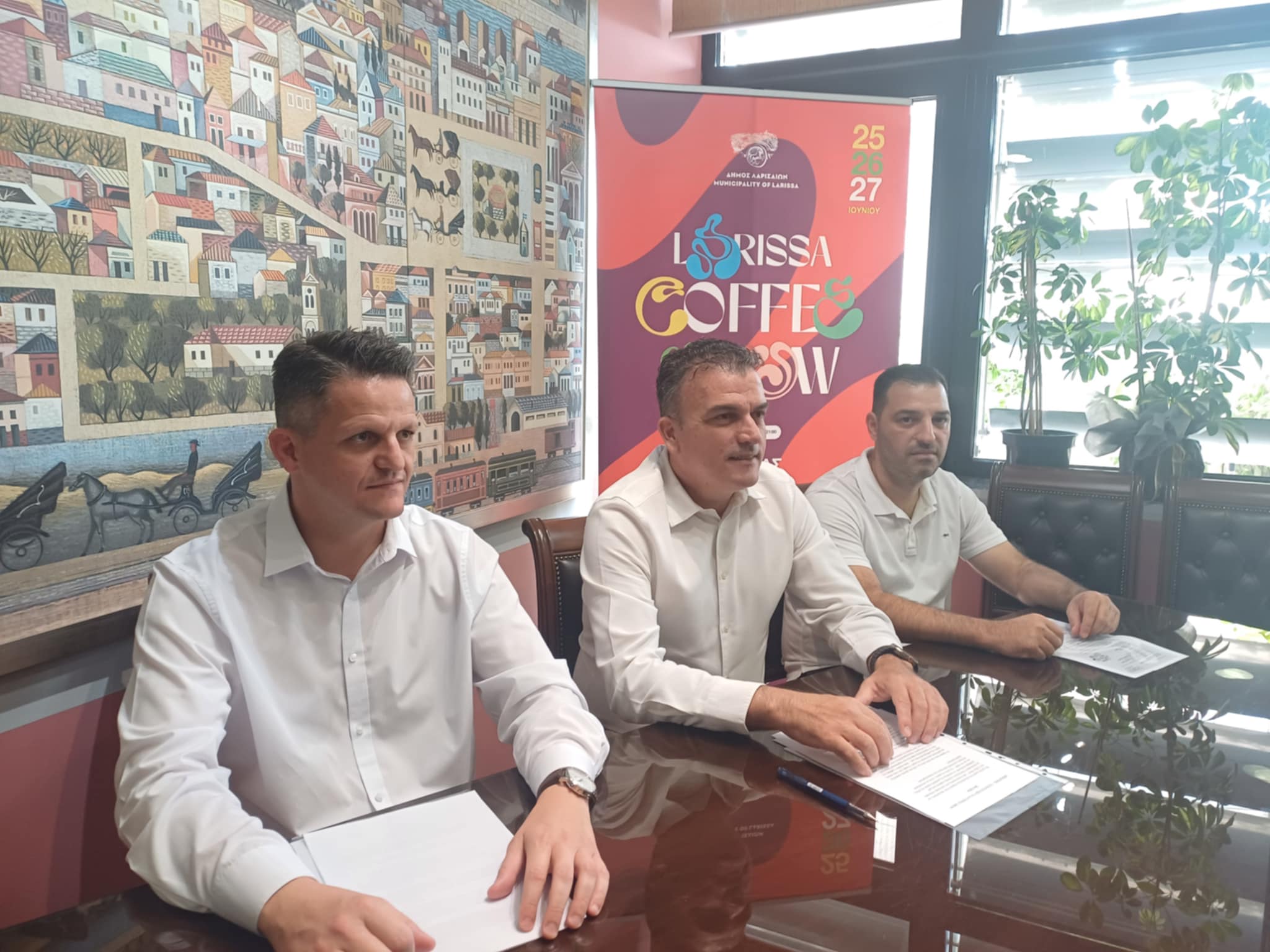 Με Σάκη Ρουβά επιστρέφει το  Larissa Coffee Show