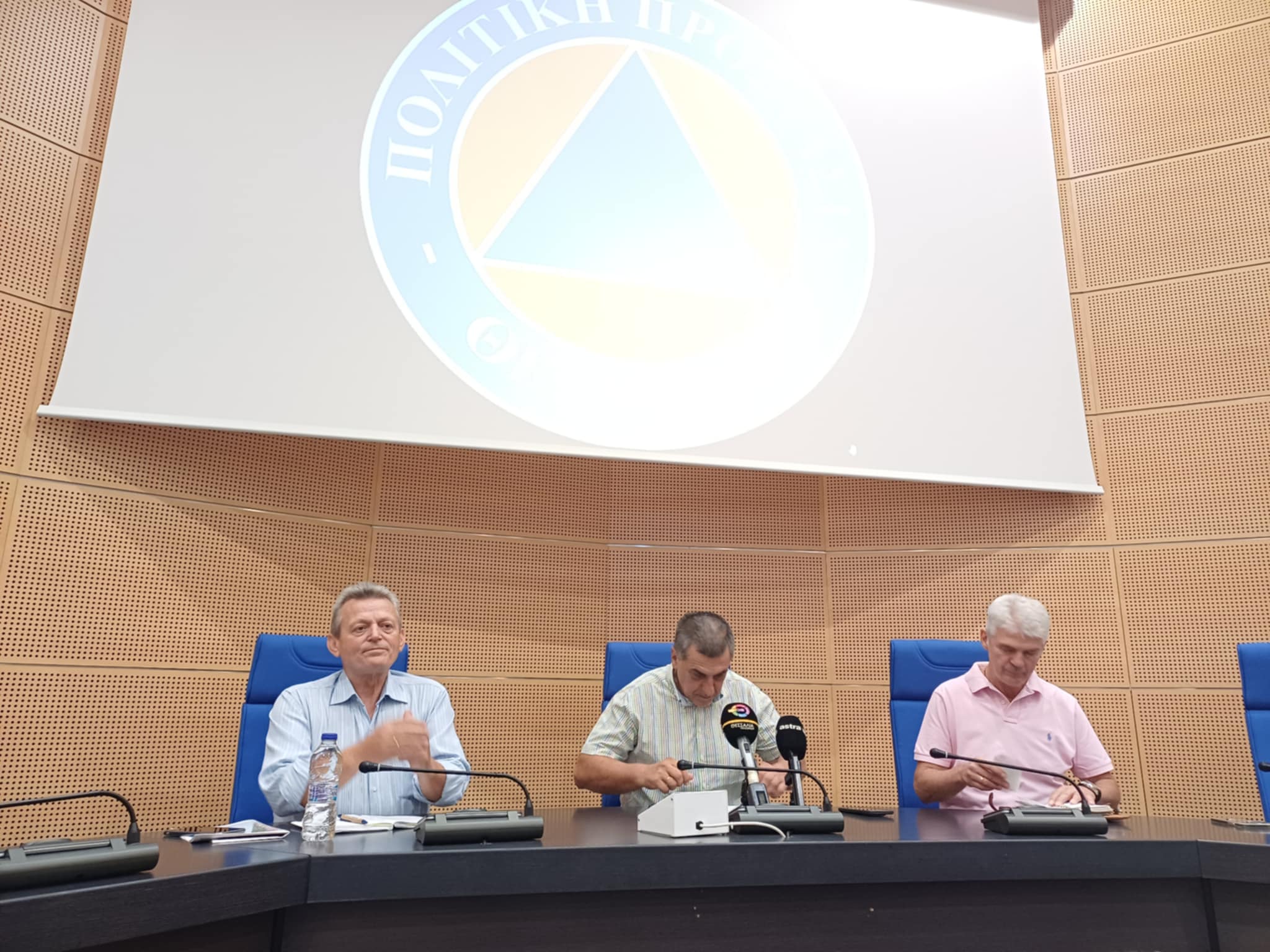 Ο περιφερειάρχης παρουσίασε το νεό Συντονιστή Πολιτικής Προστασίας Δημήτριο Μπίκο (ΦΩΤΟ)