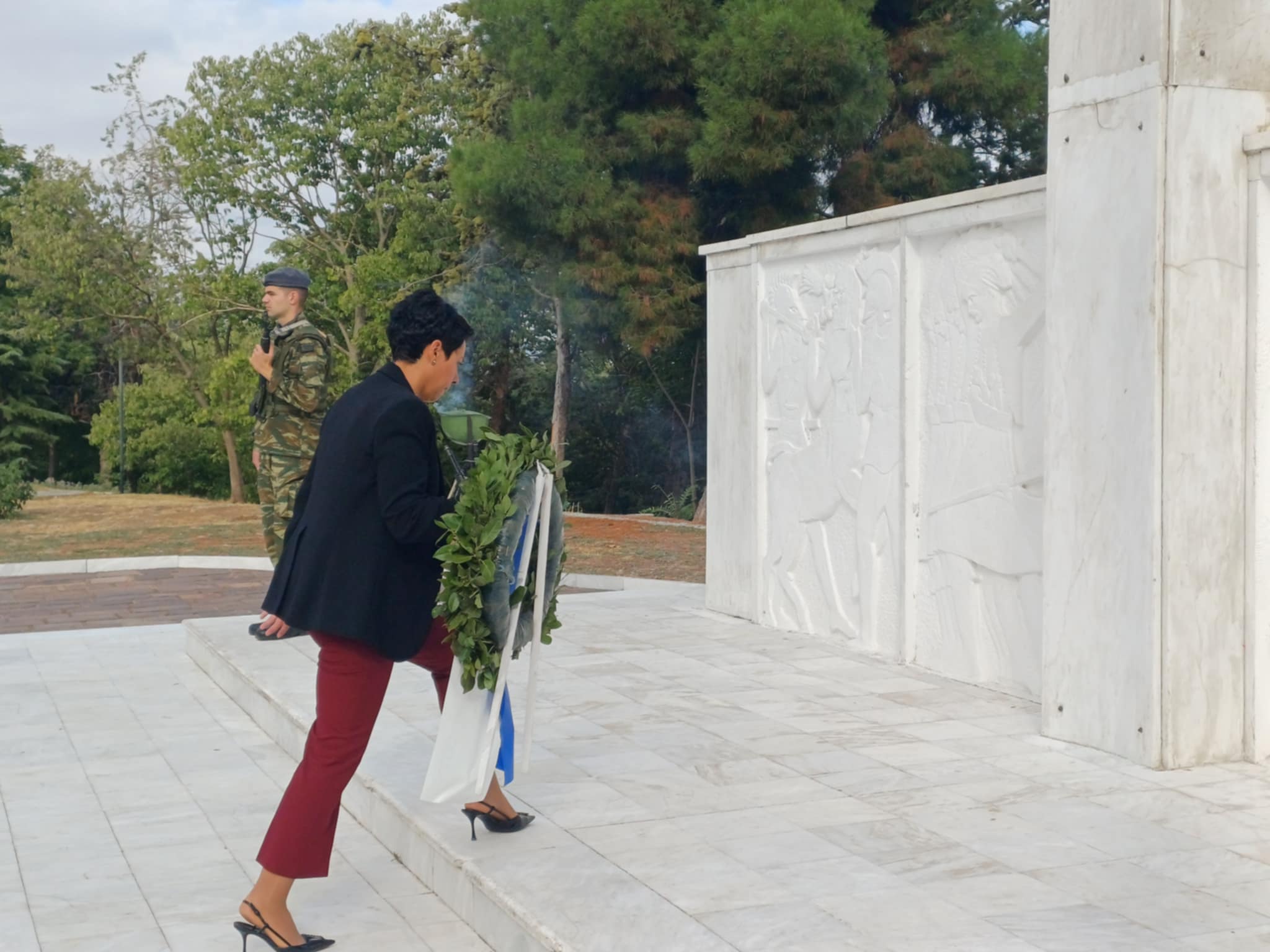«Ημέρα Μνήμης των Εθνικών μας Ευεργετών»-εκδήλωση στη Λάρισα στο Ηρώο (ΦΩΤΟ+video)
