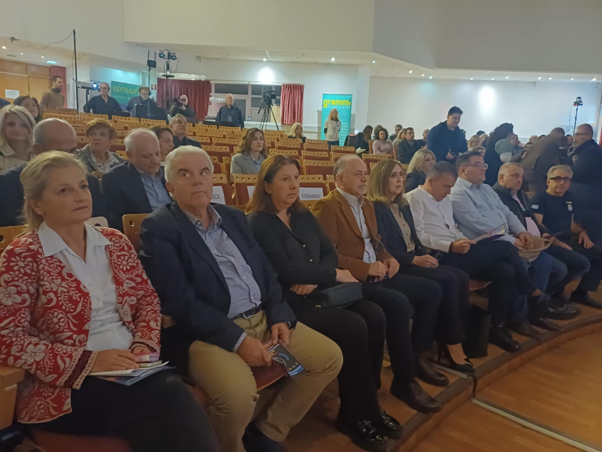 Εντυπωσιακό:Λαρισαίοι μαθητές συνομίλησαν ζωντανά με αστροναύτη που βρισκόταν στο διάστημα πάνω από τη Λάρισα (φωτο – βίντεο)