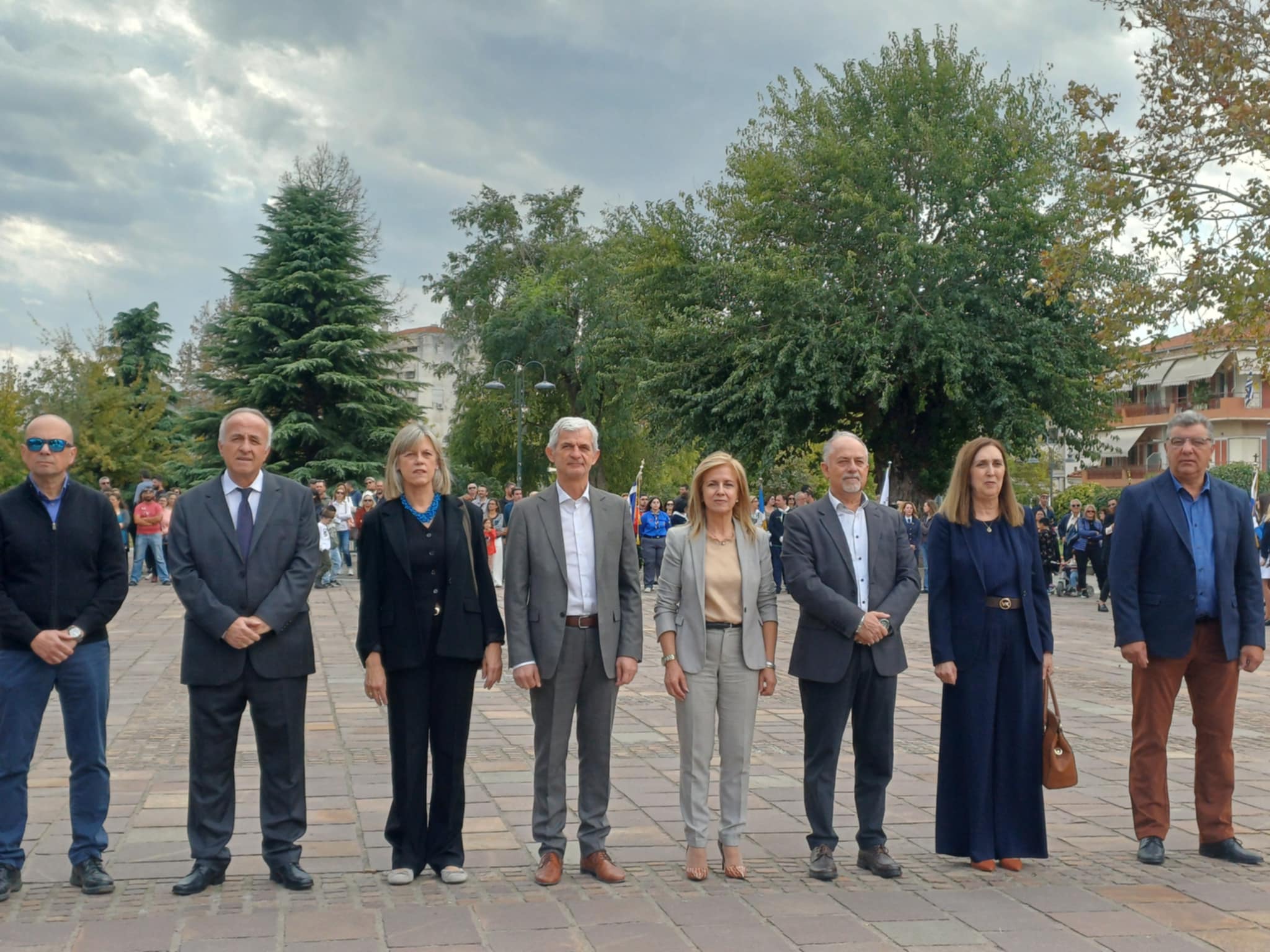 Μαθητές και φορείς απέτισαν φόρο τιμής στο Ηρώο Πεσόντων στο Φρούριο (ΦΩΤΟ-ΒΙΝΤΕΟ)