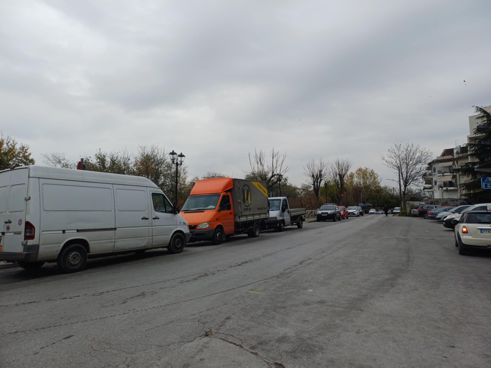 Απεργούν σήμερα οι απραγωγοί Λαϊκών Αγορών στη Λάρισα- τα αιτήματά τους (ΦΩΤΟ)