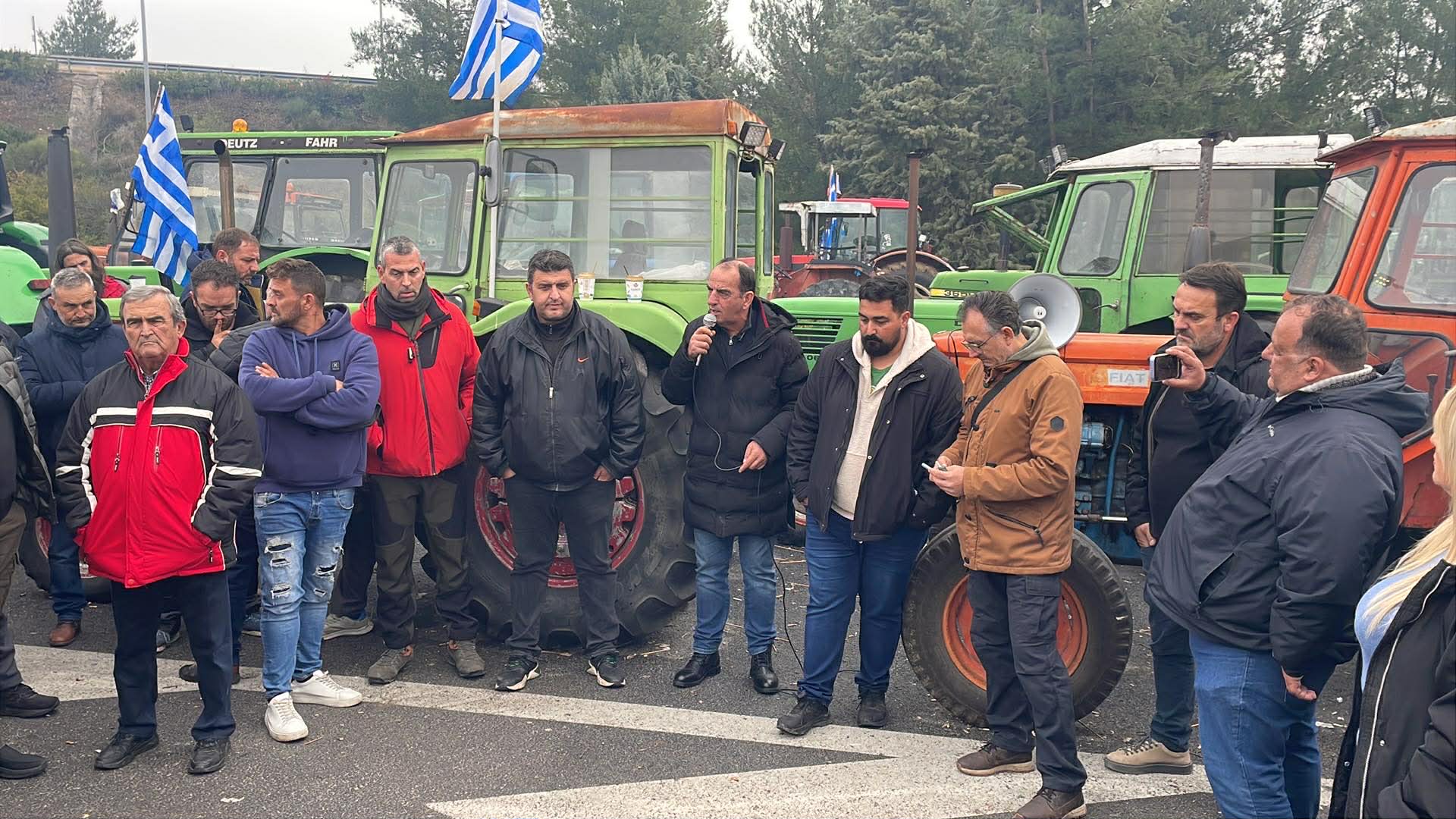 Κρίσιμη συνέλευση στο μπλόκο Νίκαιας- Μαρούδας: O αγώνας μας ακύρωσε τον κοινωνικό αυτοματισμό (ΦΩΤΟ+video)