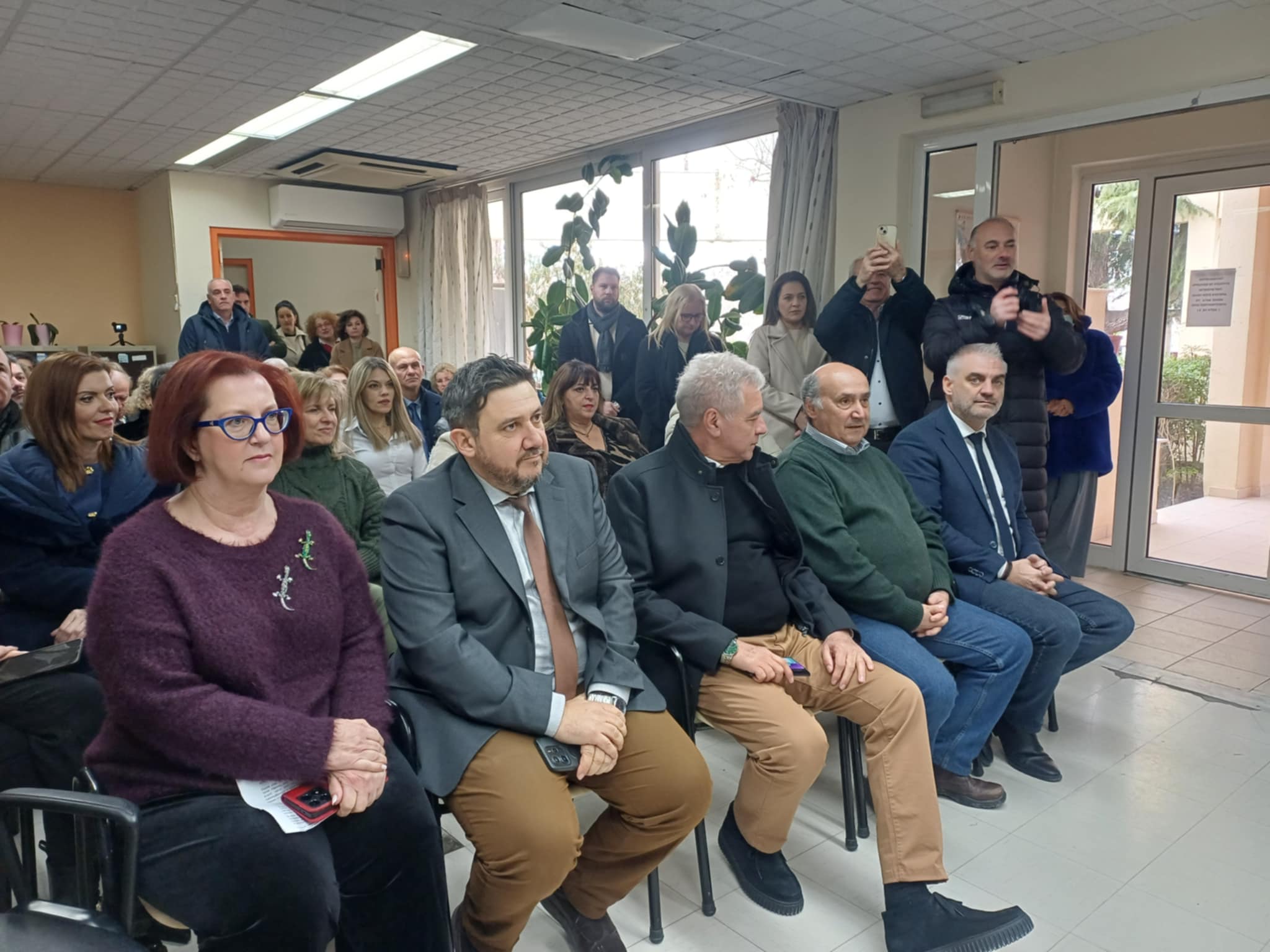 Δωρεά αυτοκινήτου -κινητής Μονάδας στο Κέντρο Ψυχικής Υγείας Λάρισας (ΦΩΤΟ)